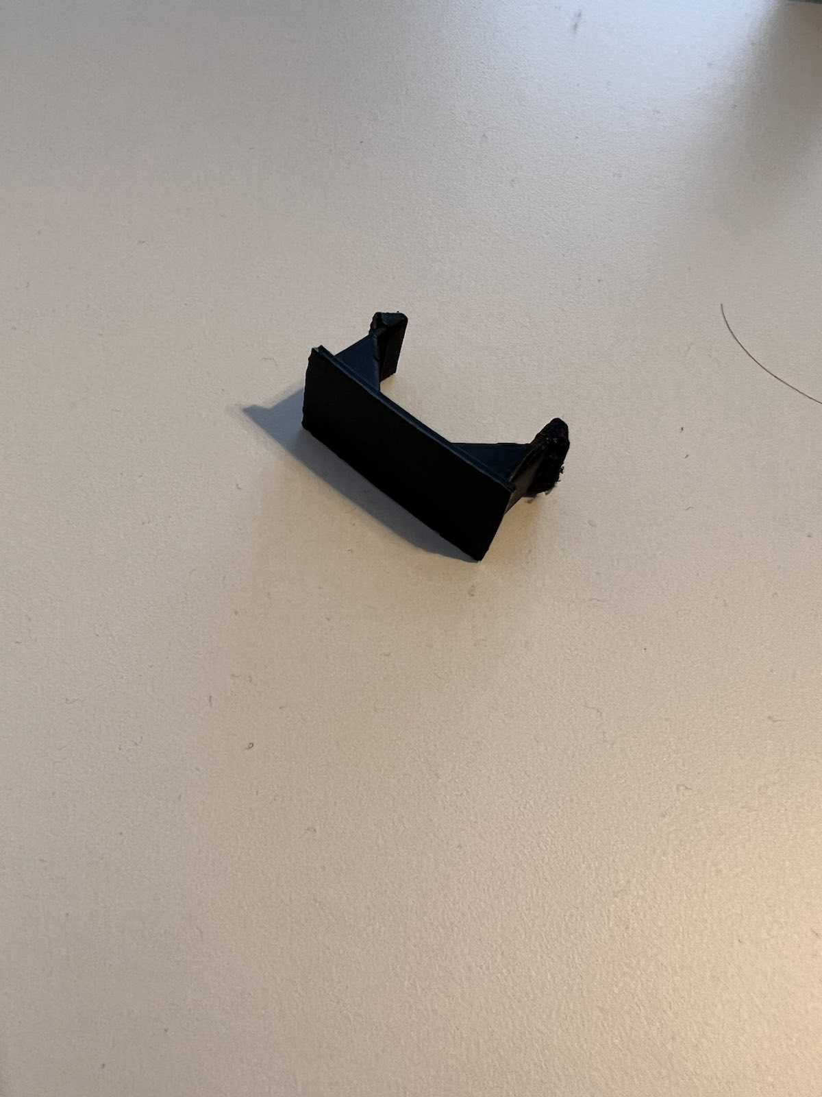 Playmobil axle holder
