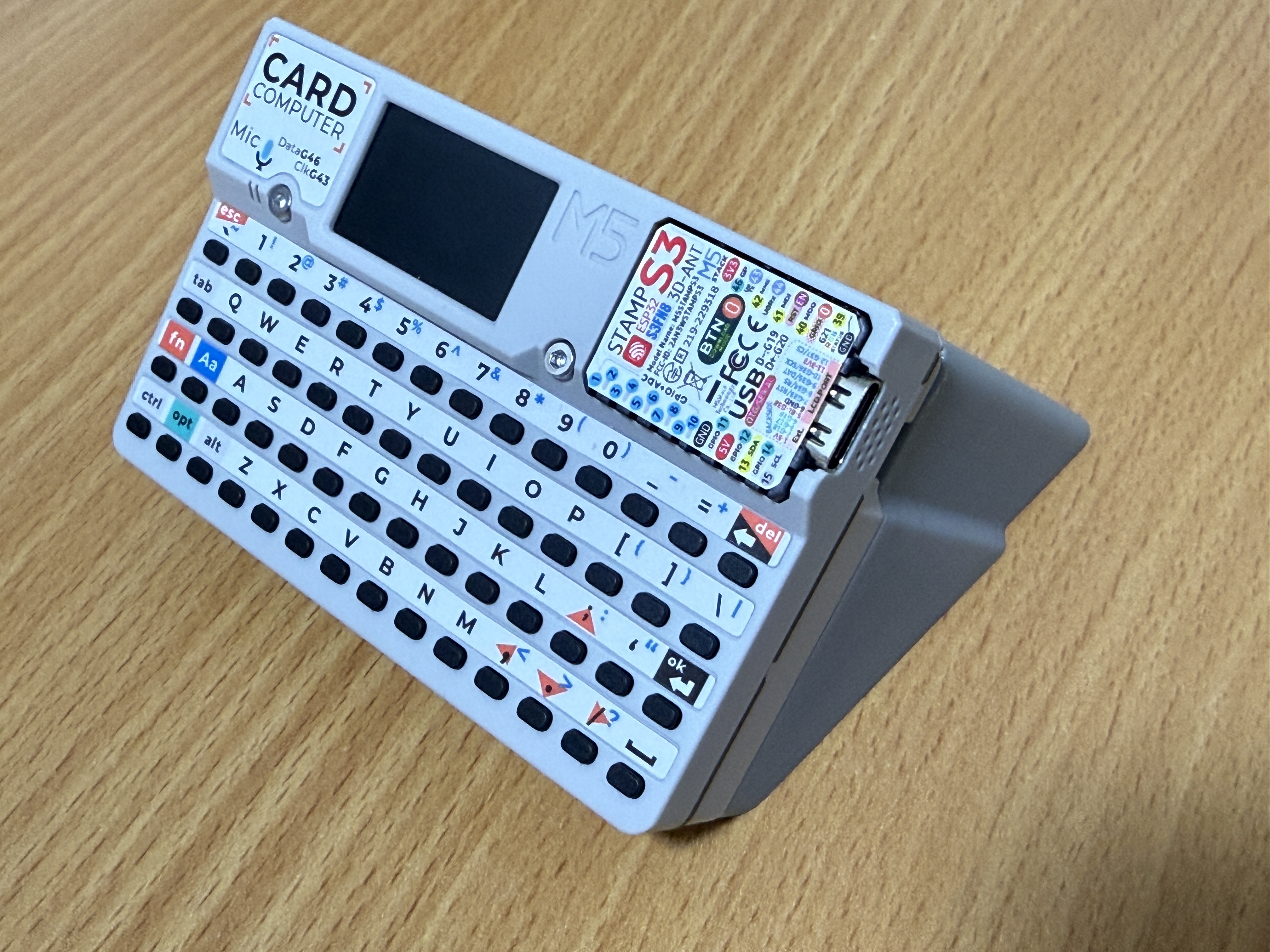M5Stack Cardputer stand
