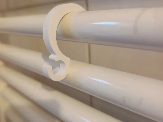 Radiator hook