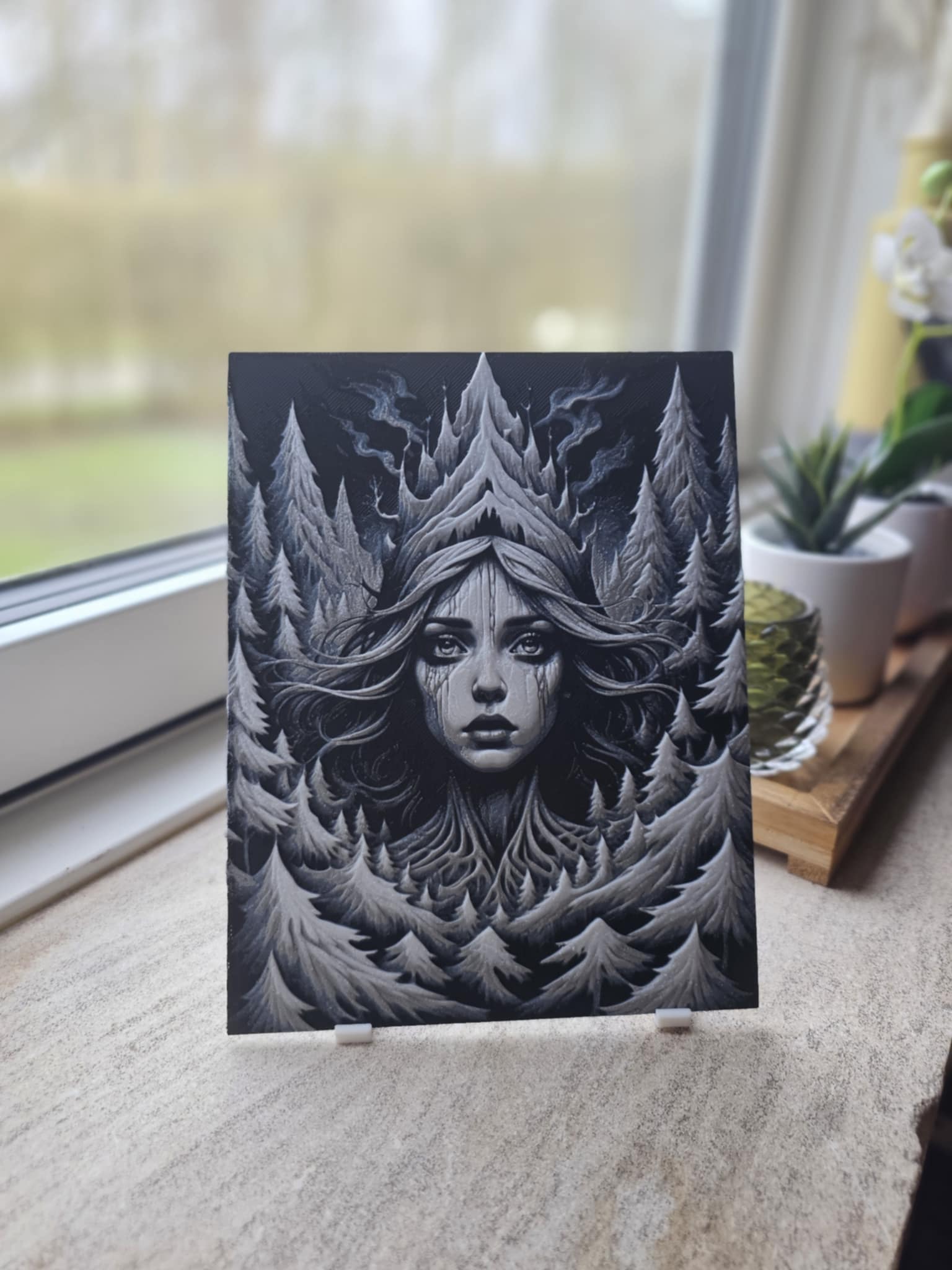 Grayscale Lady Winter Hueforge 3D Art
