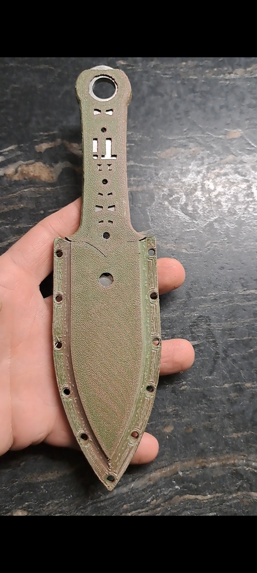 Ti22 throwing and survival knife