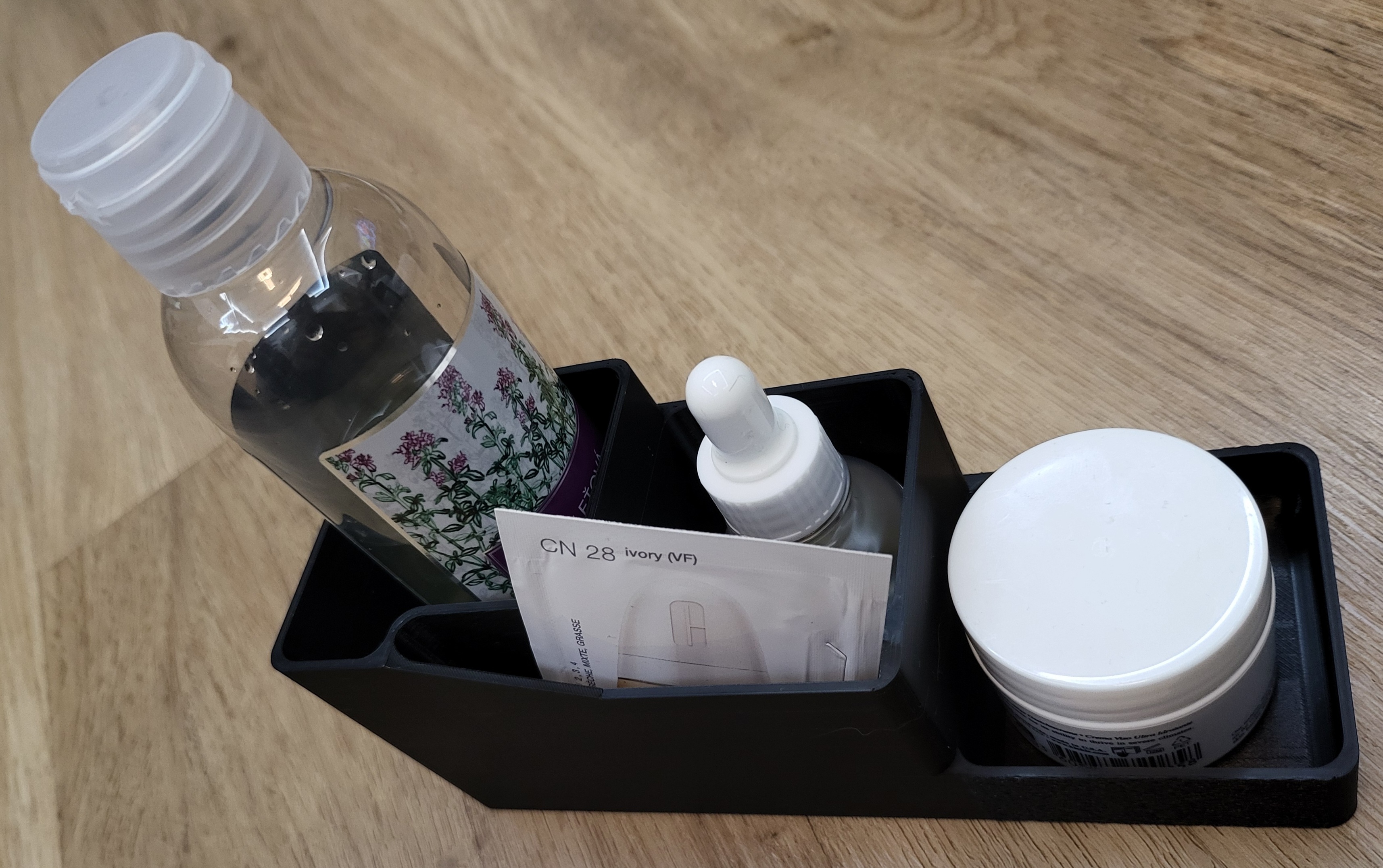 Cosmetics organizer — thumbnail 10