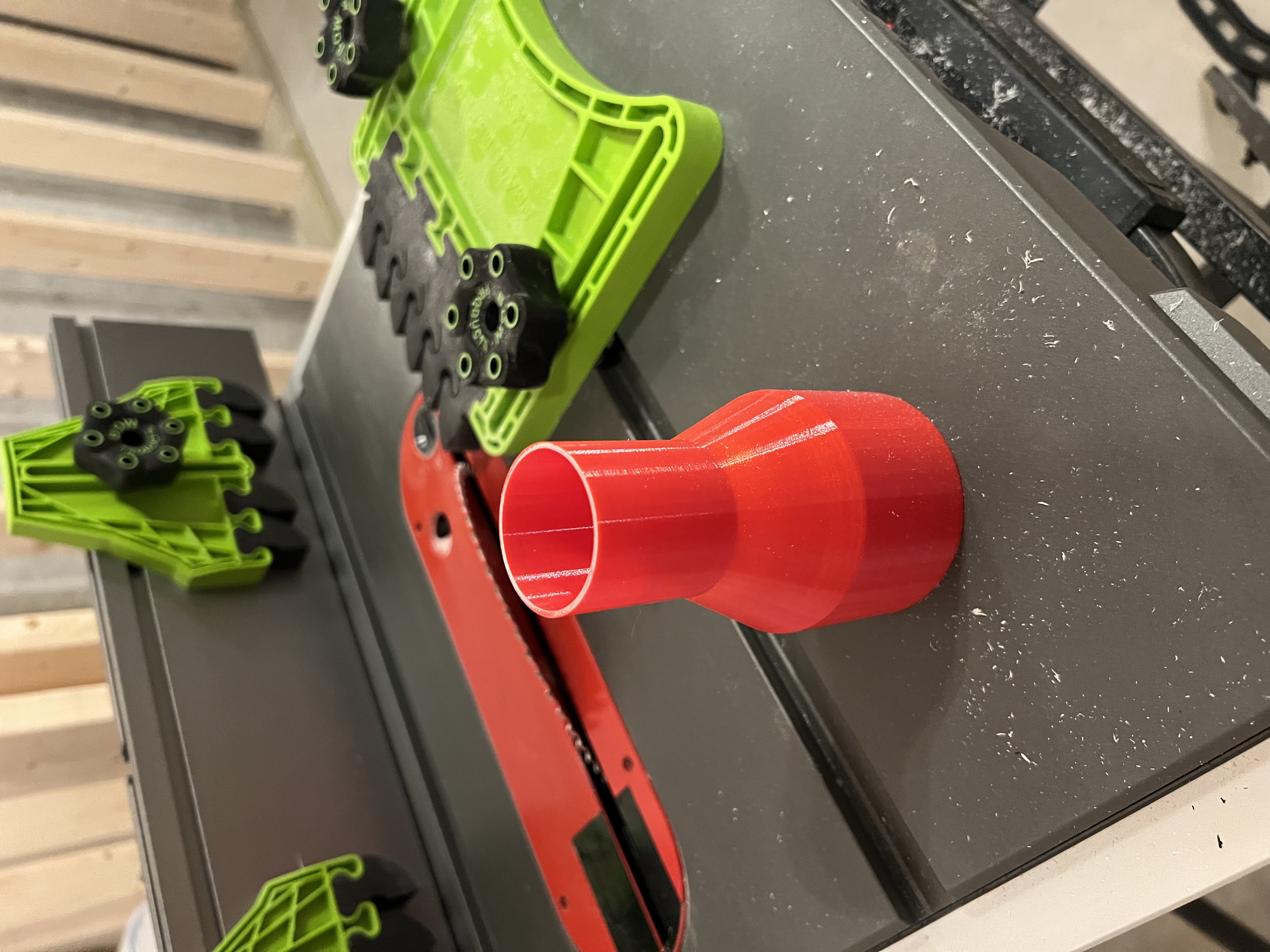 Milwaukee Table Saw Vacuum Attachment