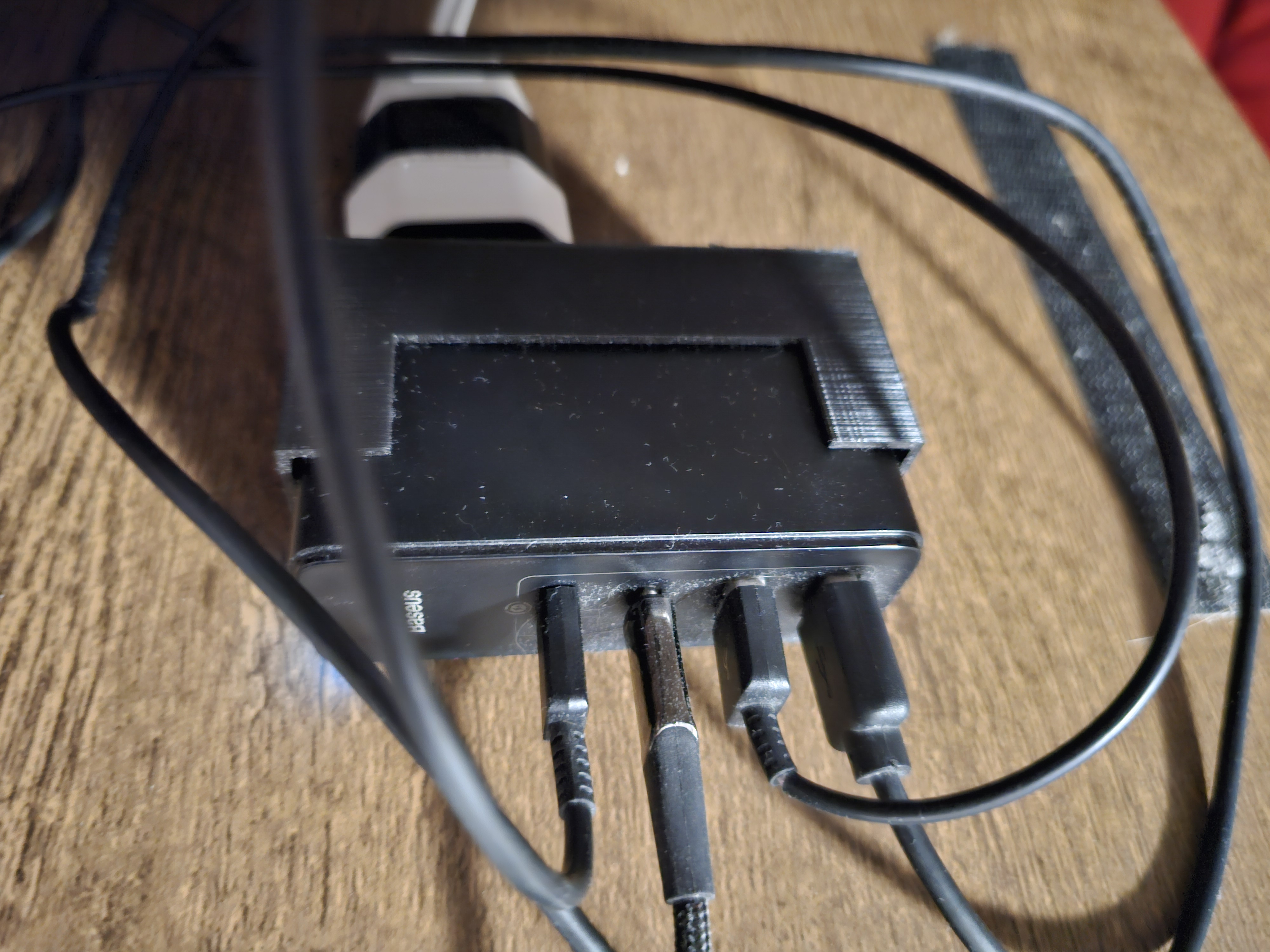 Baseus 100 Watts Power Supply holder