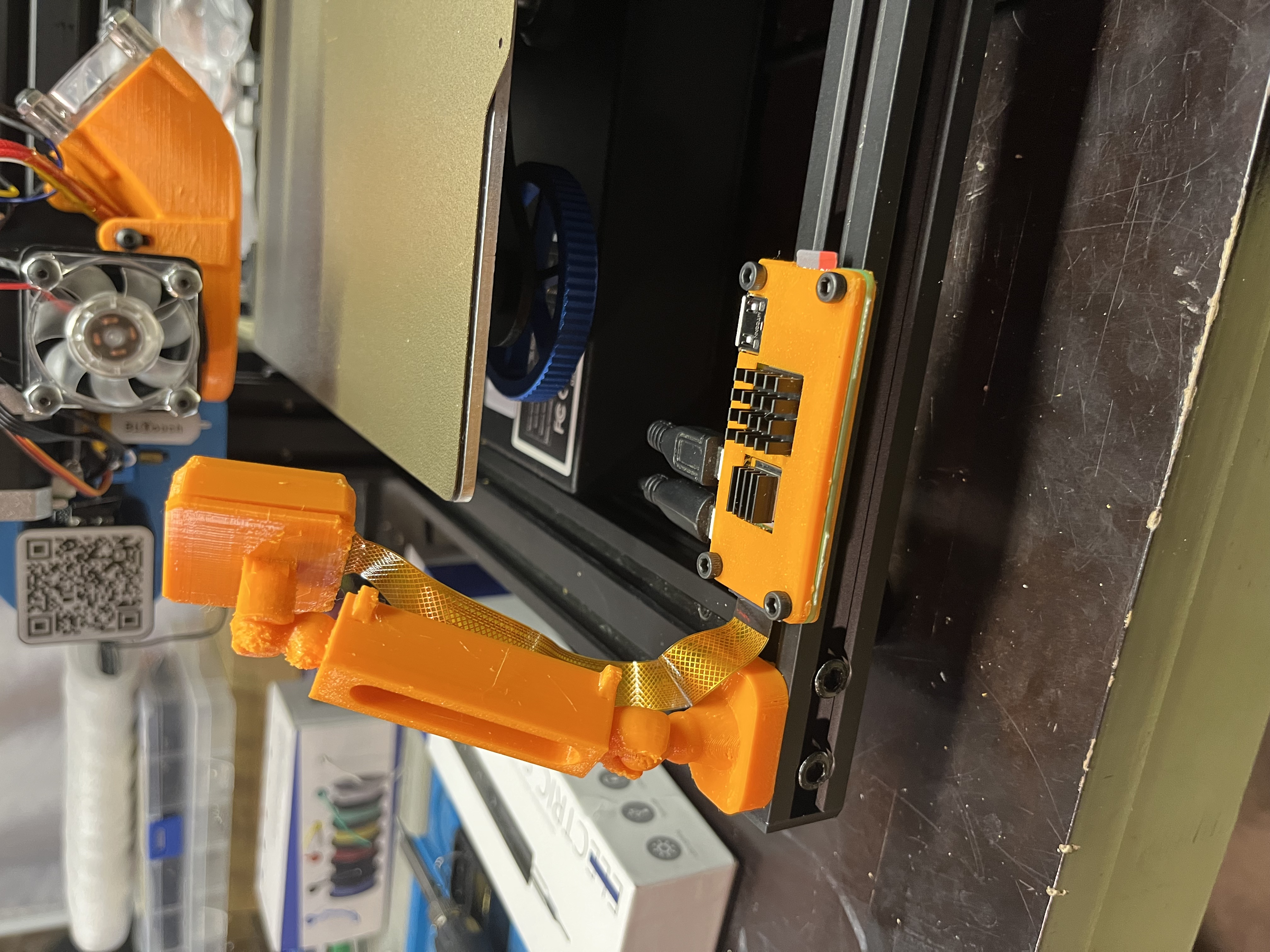 Utra-slim Raspberry Pi Zero 2 W Case Top with Holes for Heatsink