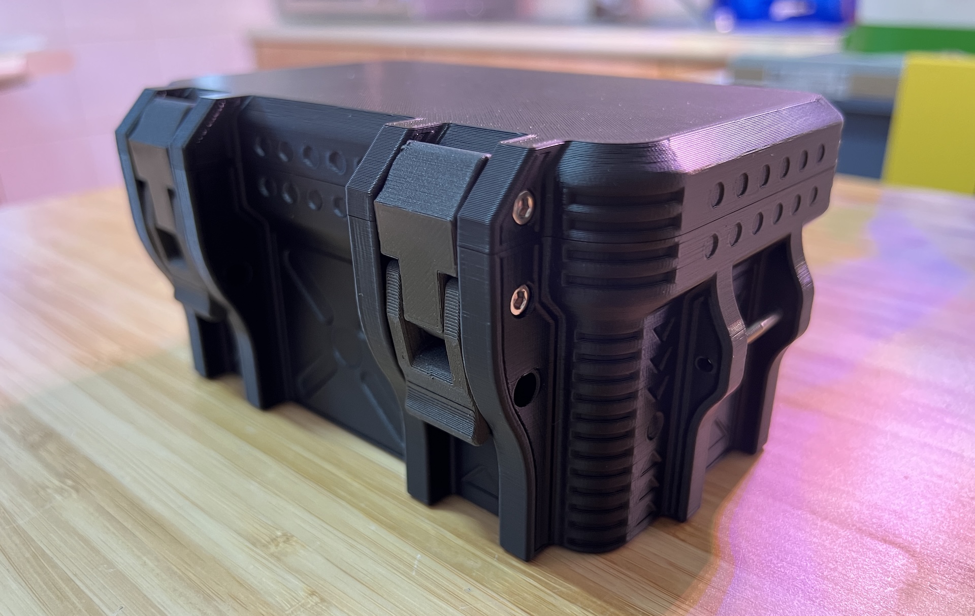 Sci-Fi Box-Lockable
