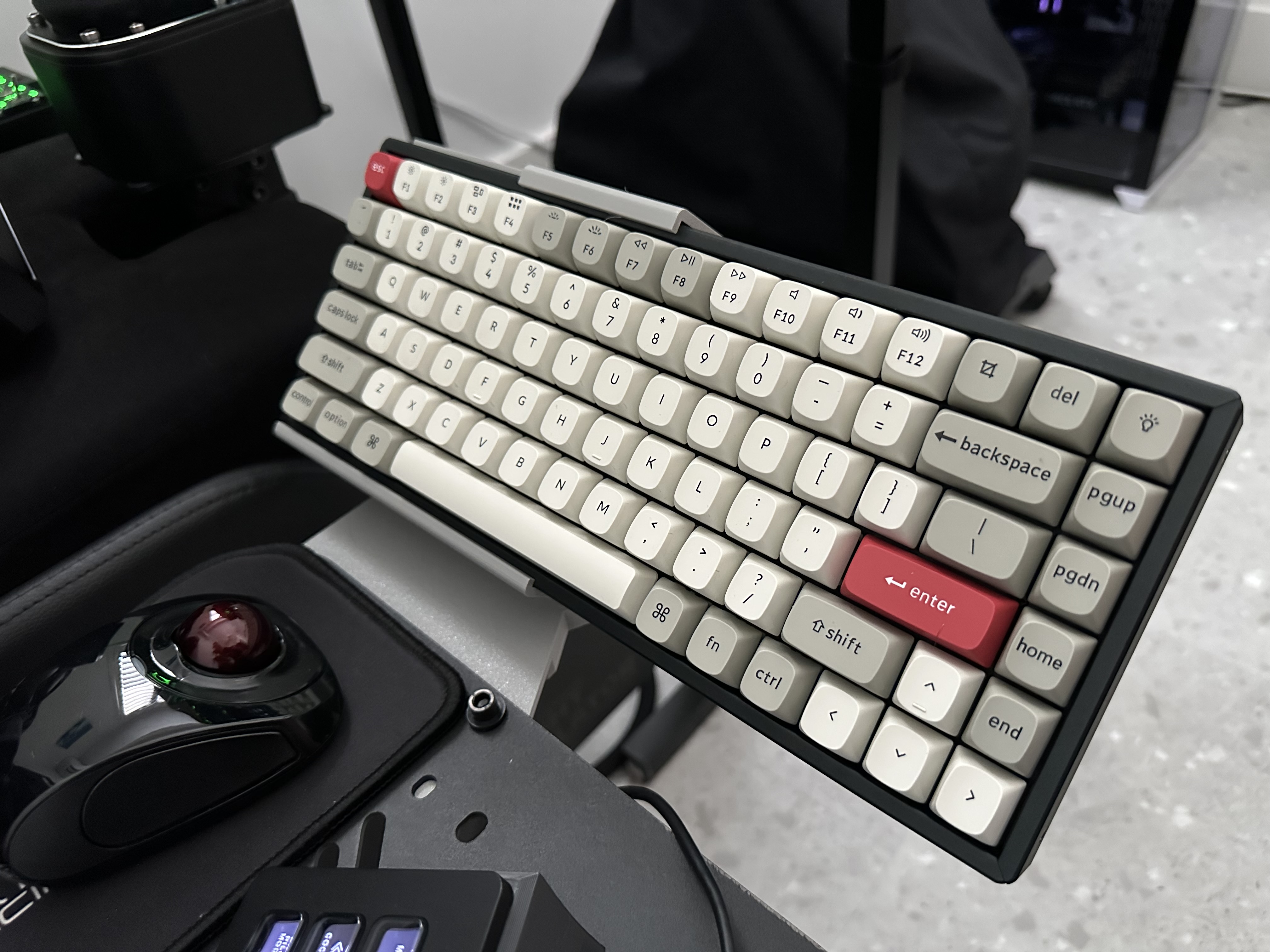 Keychron K2 mount Next Level Flight Simulator — miniatura 2