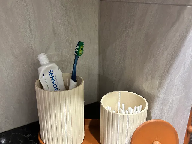 Bathroom organizer