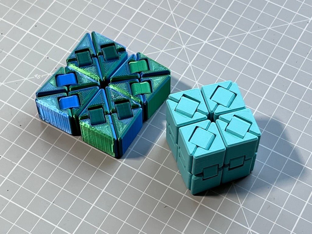 Miniatura 2 do modelo 3D Print In Place Ultimate Fidget Cube