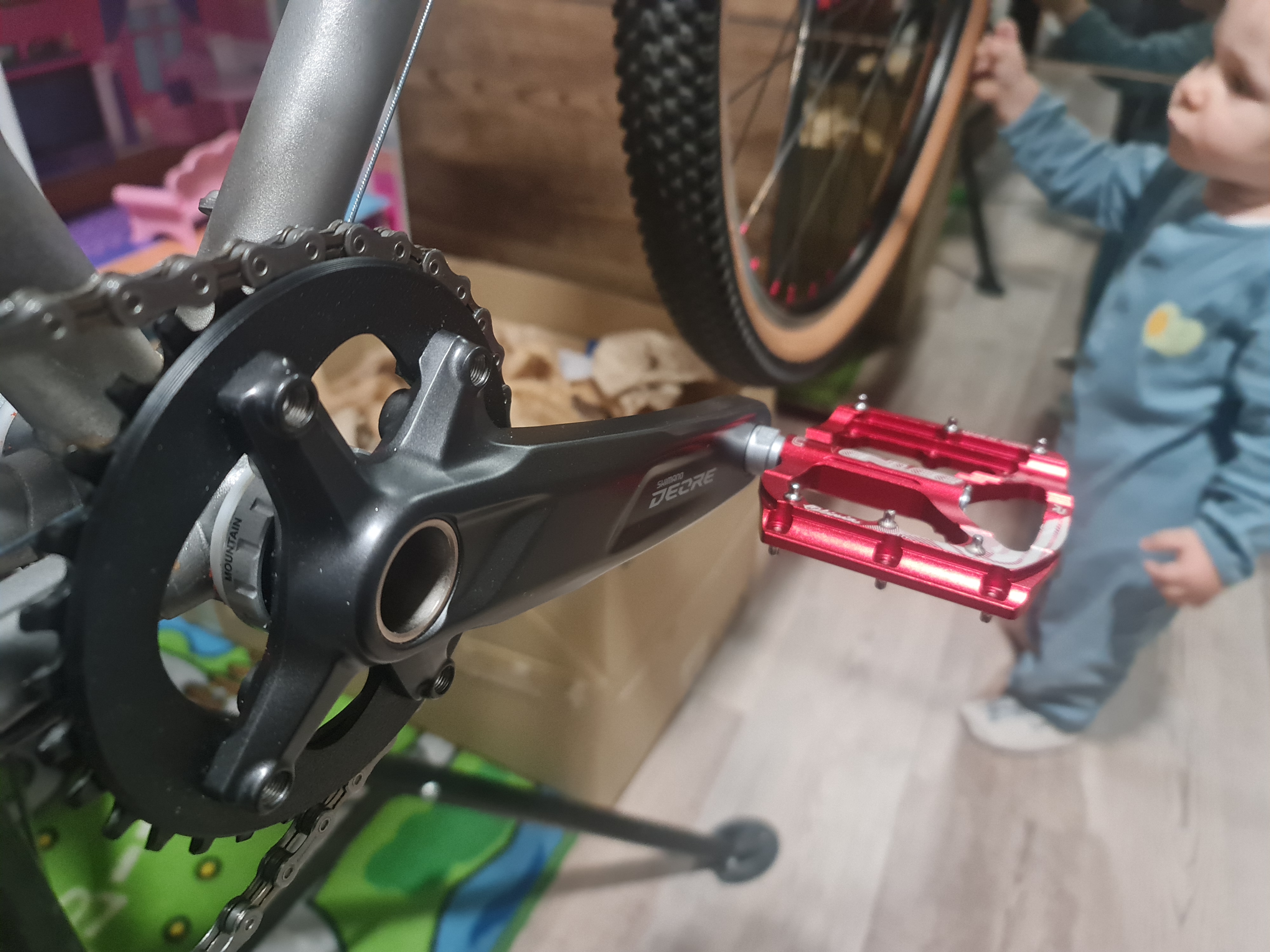Shimano Deore FC-M5100 offset spacer wheel