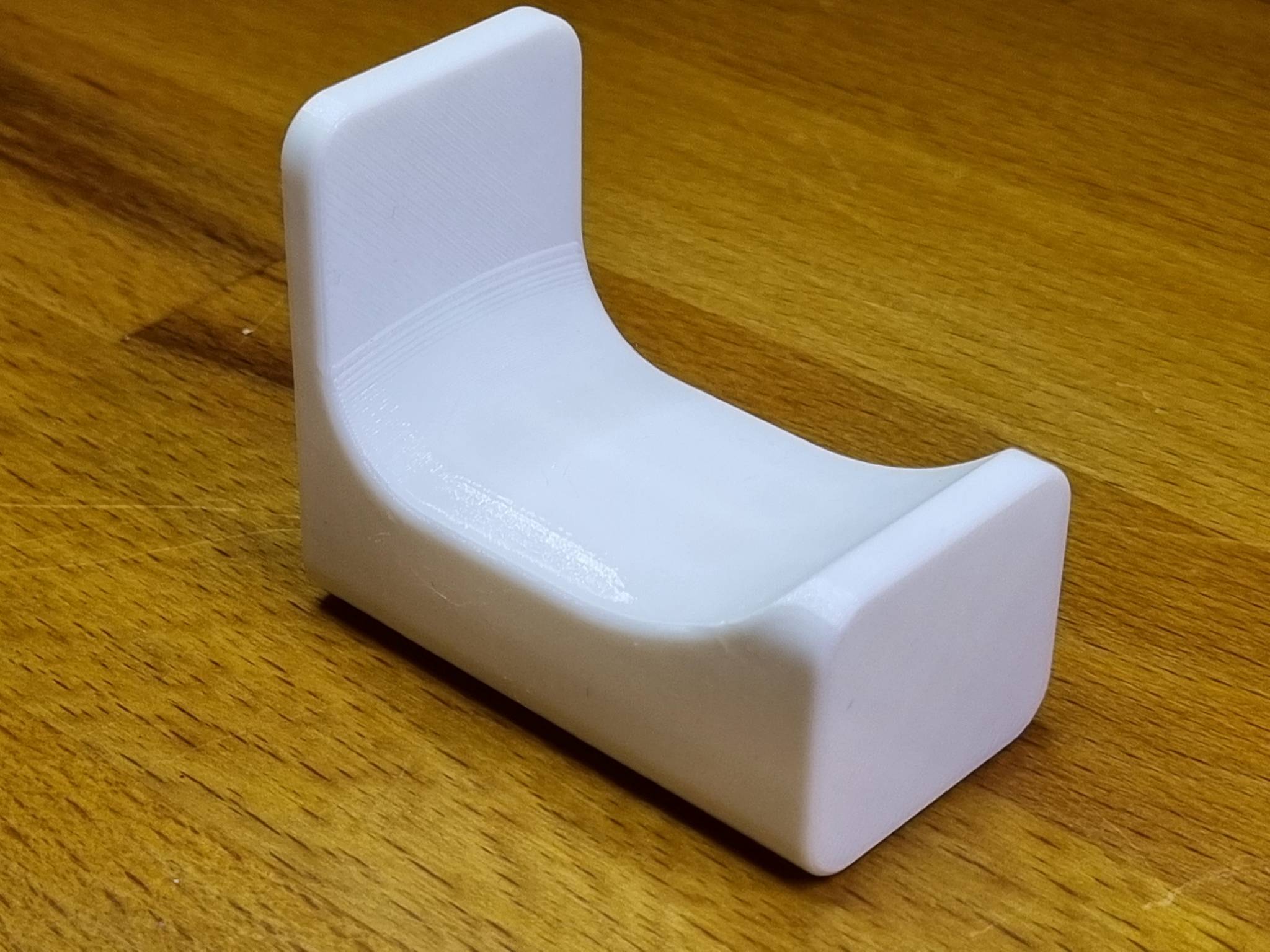 Headphone Hanger with fillet