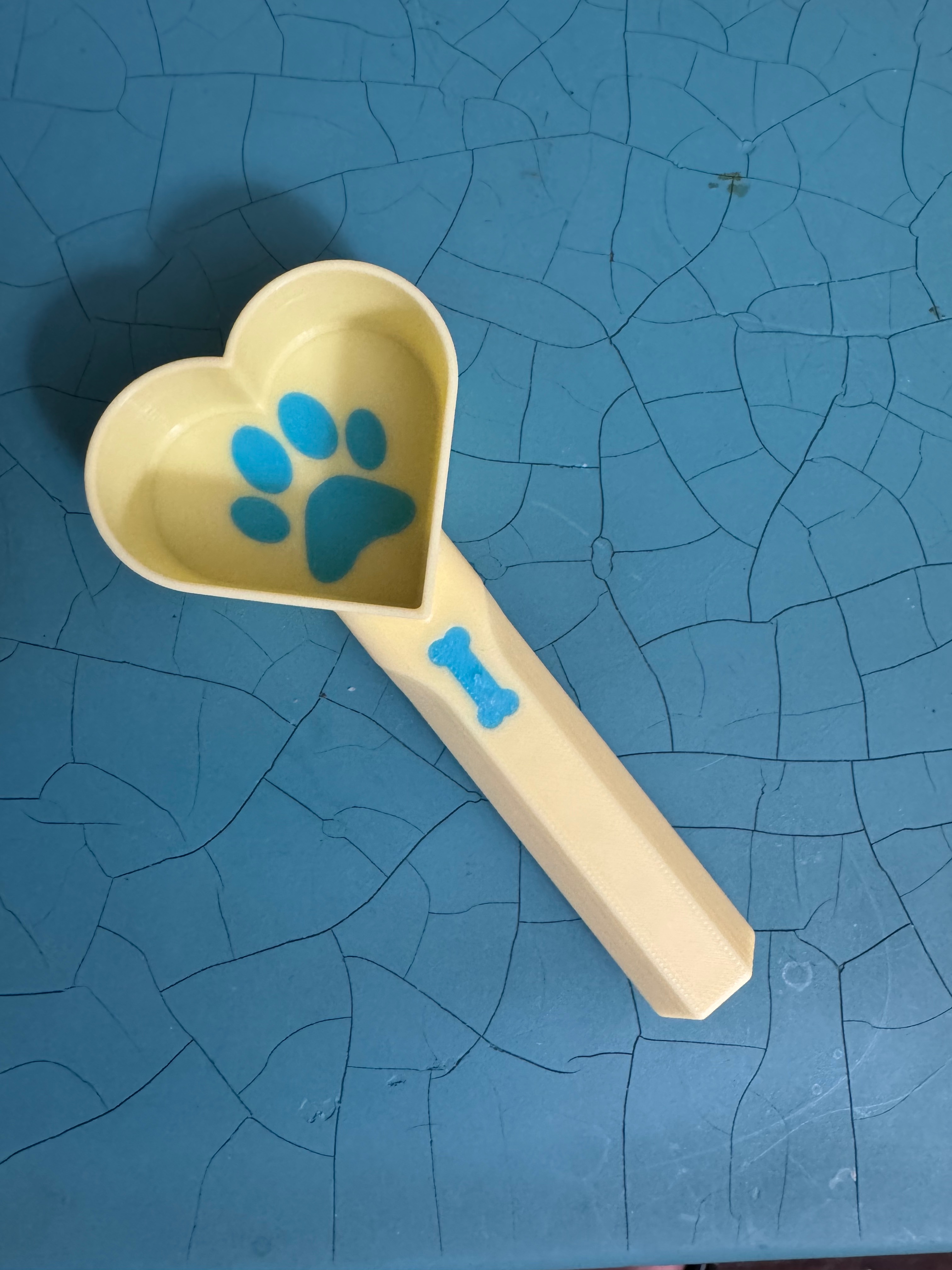 Quarter Pawtion – Adorable 1/4 Cup Dog Food Scoop