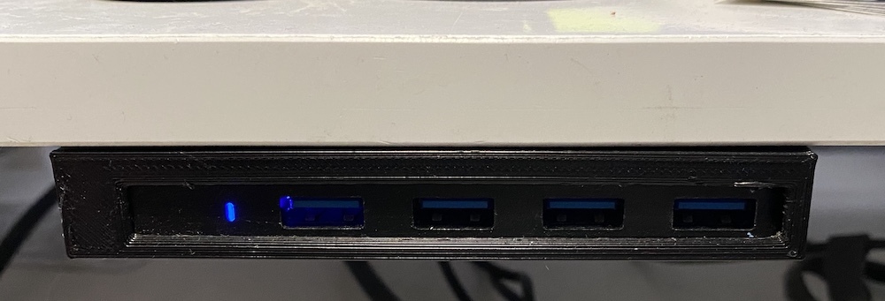 Anker 4-port USB-hub mount