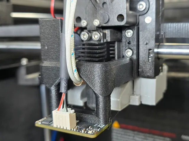Beacon3D mount for Qidi Plus4