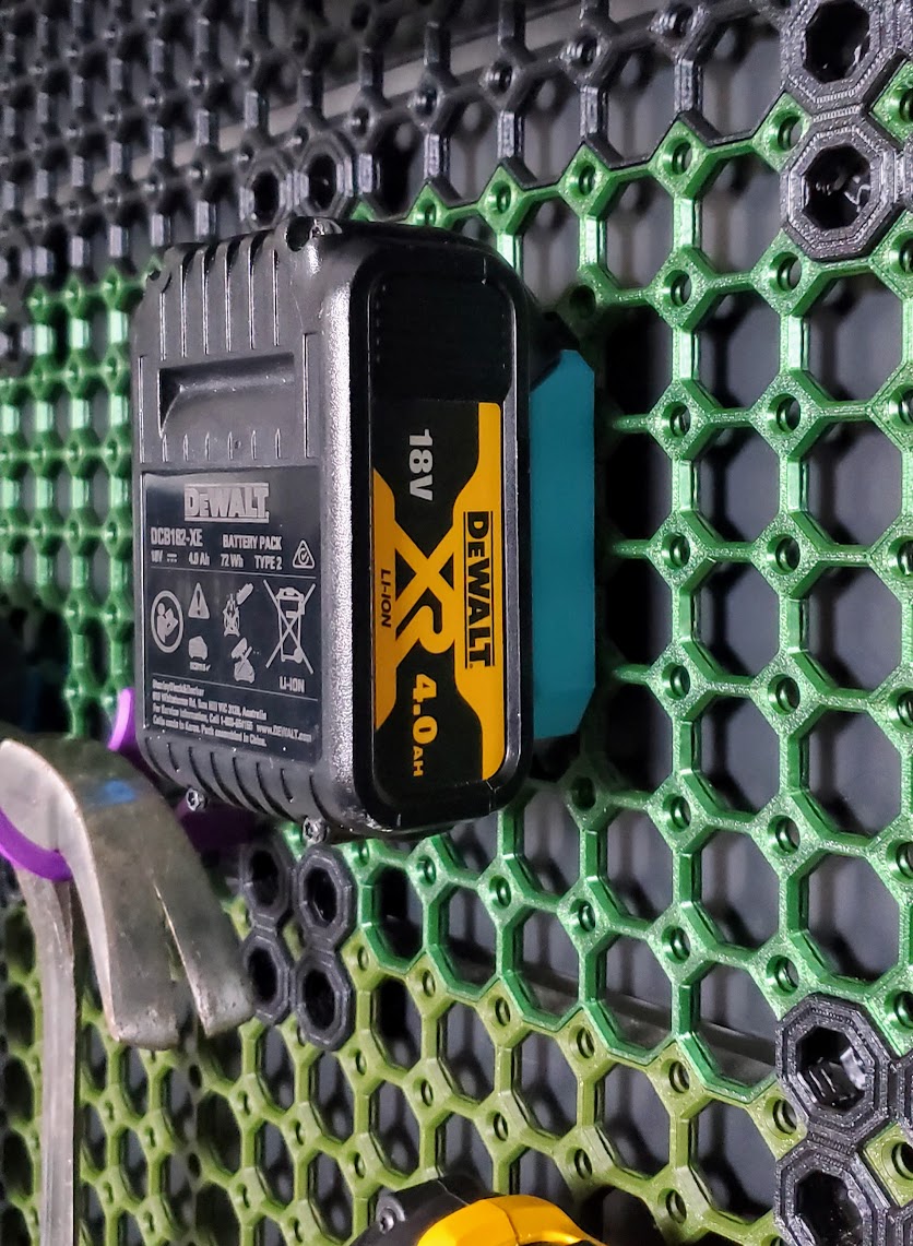 Dewalt battery holder for Multiboard/Multipoint 3D model thumbnail
