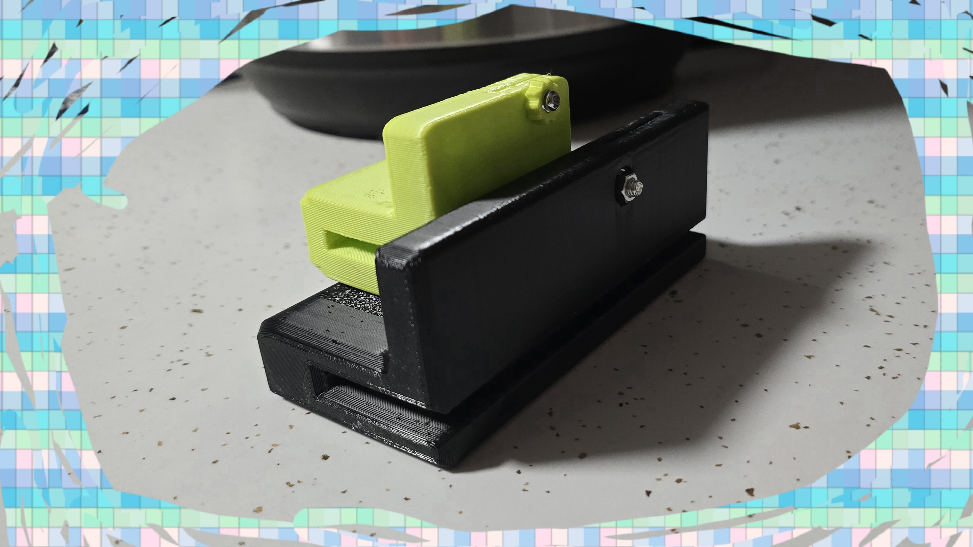Chonkified Cat Scratcher Cardboard Cutter