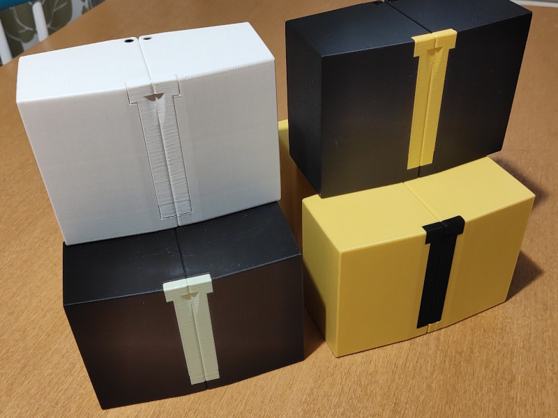 Deckbox for collectible card games