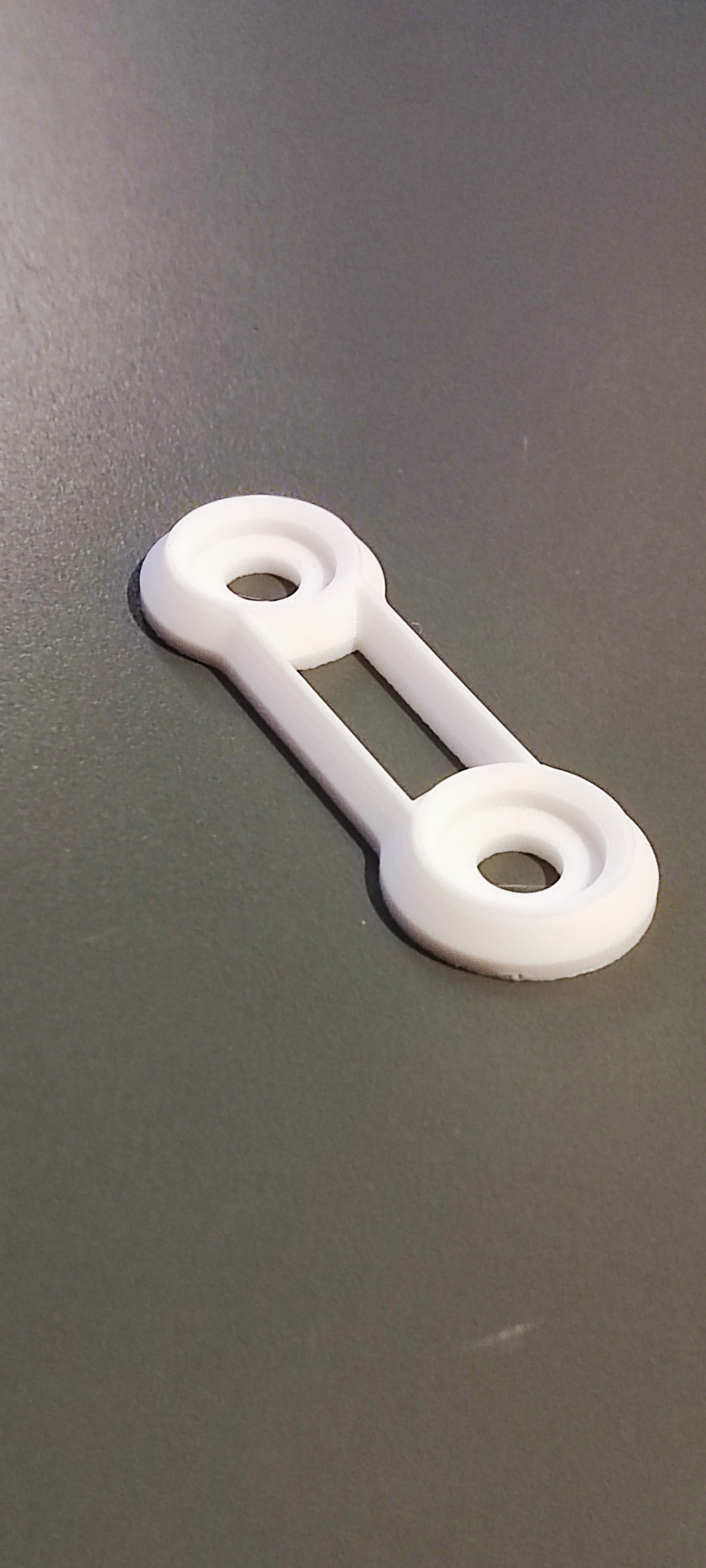 Kiteboard fin washer