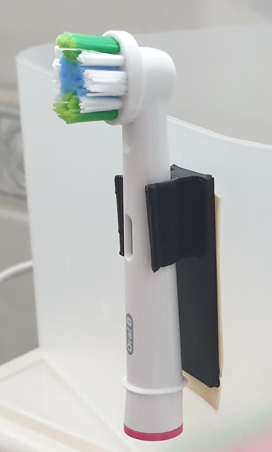 ORAL B Toothbrush holder / Zahnbürstenhalter