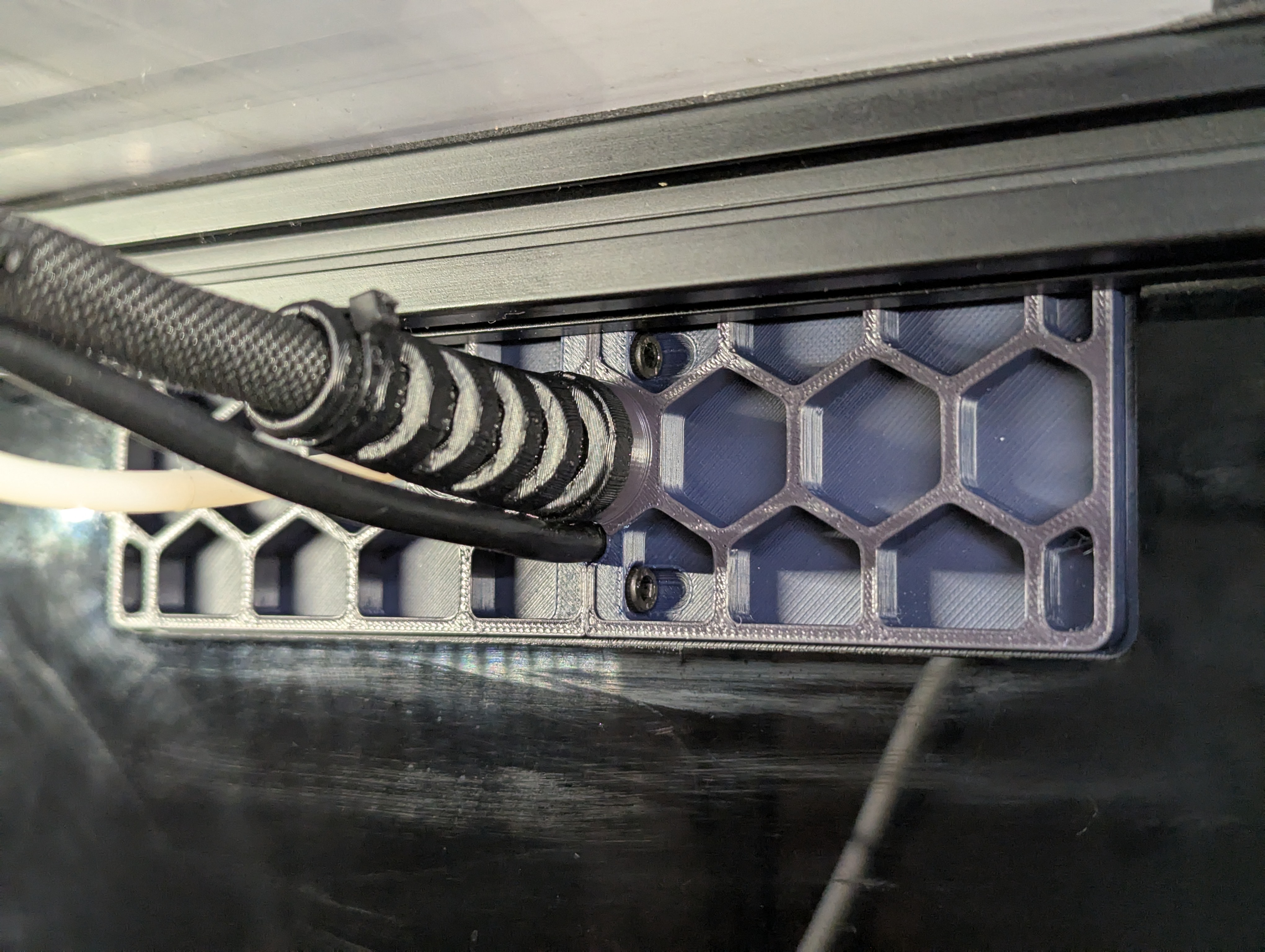 Split Voron Exhaust Cover with Bowden and PUG Umbilical Pass-Through Mounts