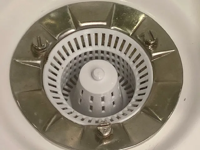 Shower drain filter w/Blender file