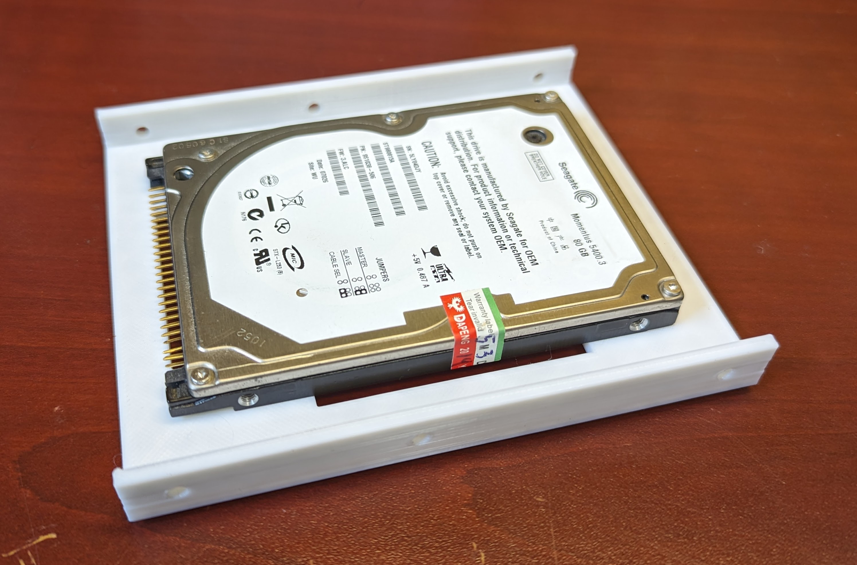 2.5" to 3.5" HDD or SSD adapter