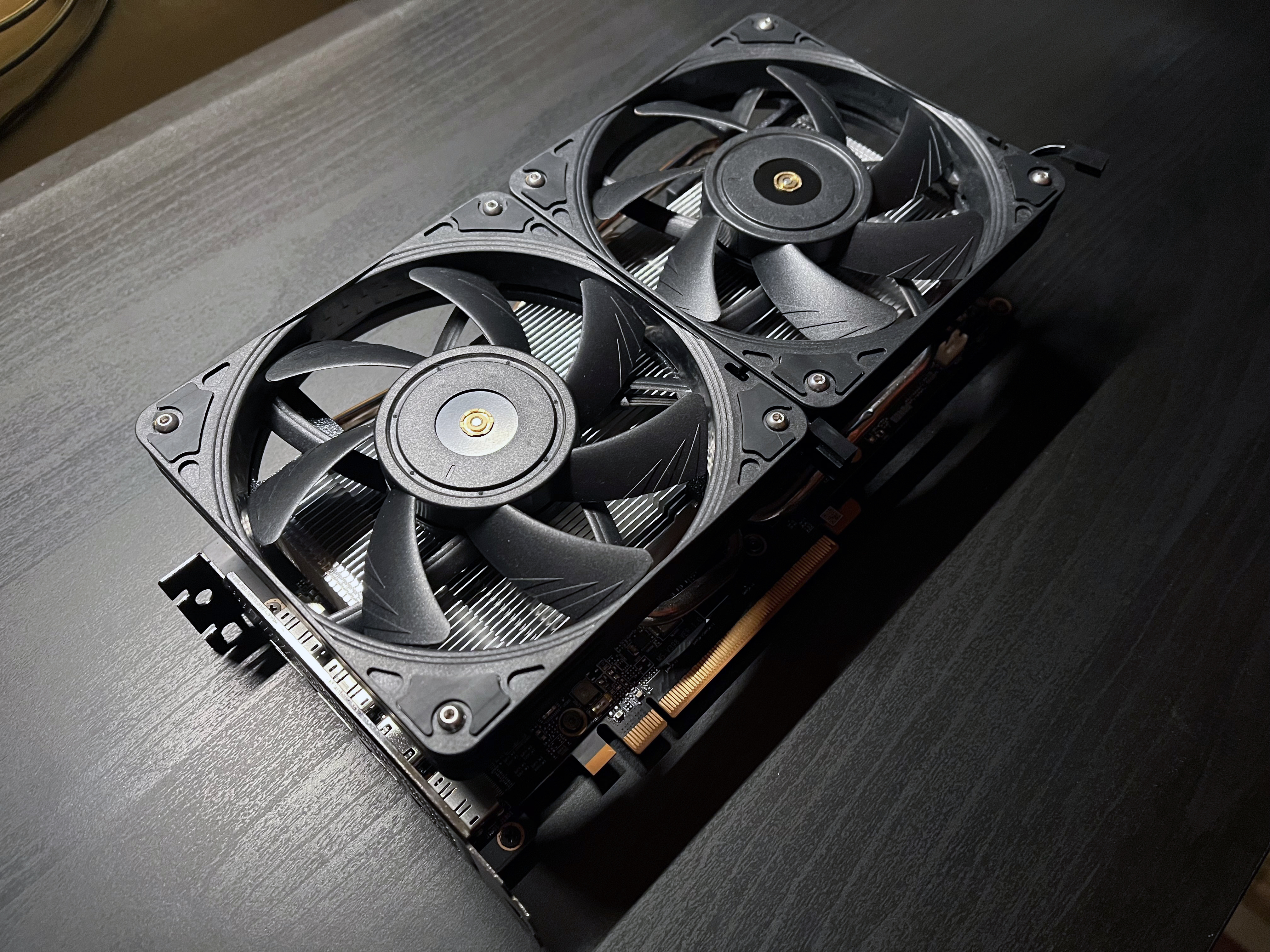 MSI RX 6700 XT MECH 2X 120mm Fan Adapter