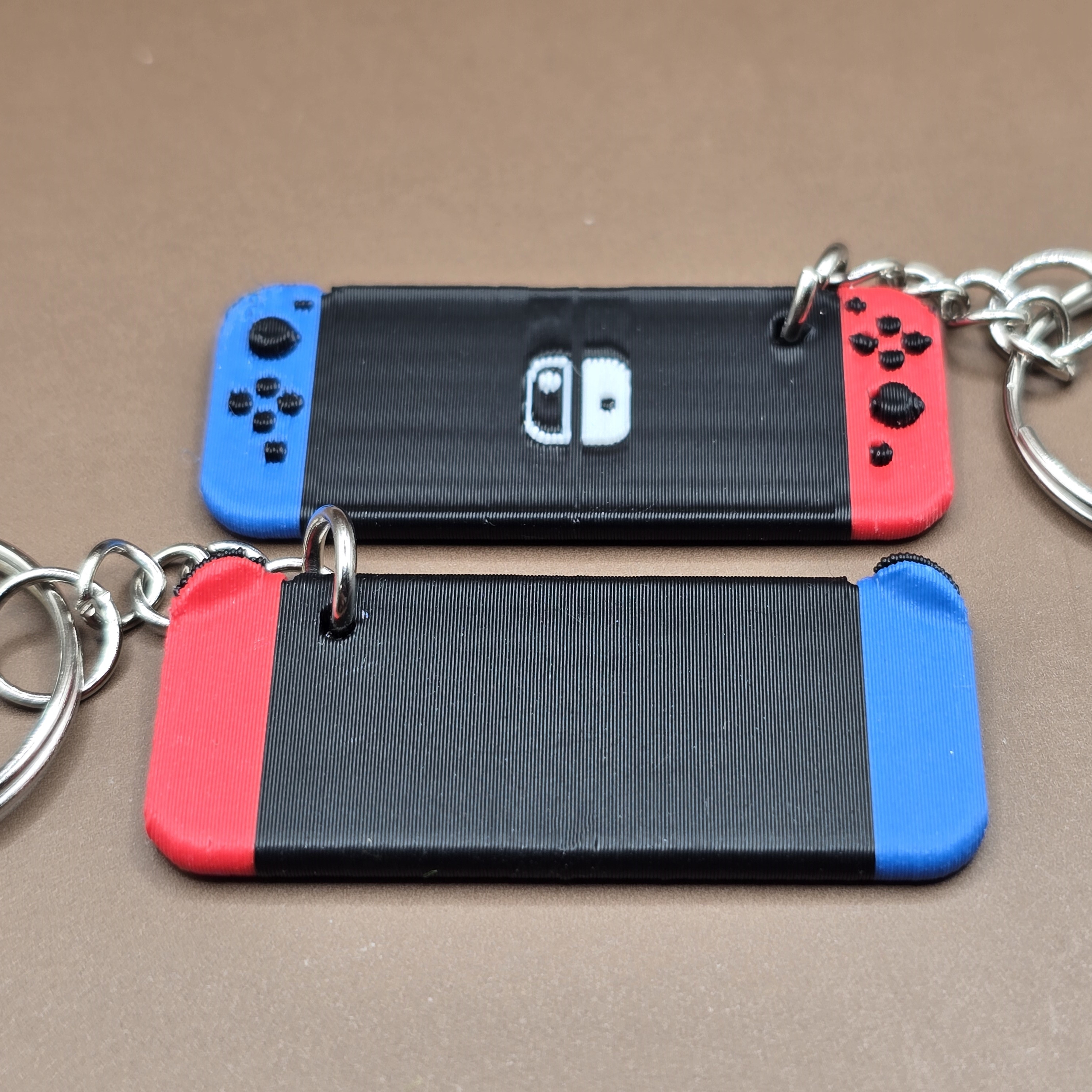 Miniatura 2 do modelo 3D Nintendo Switch - Mini - Keychain