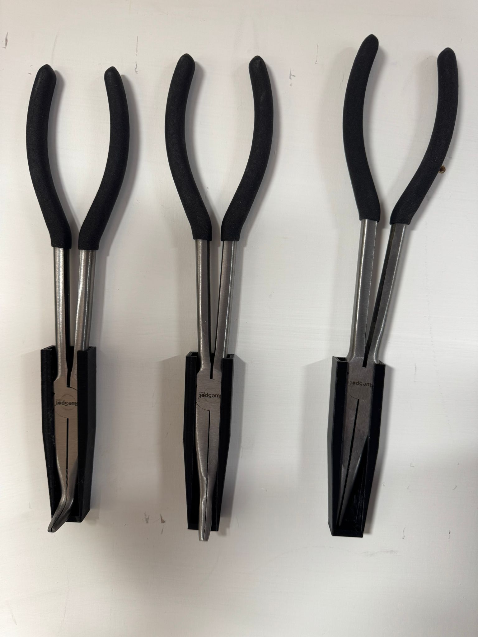 Wall mount for Blue Spot Tools 08185 3PCE 280MM (11") Long Reach Plier Set