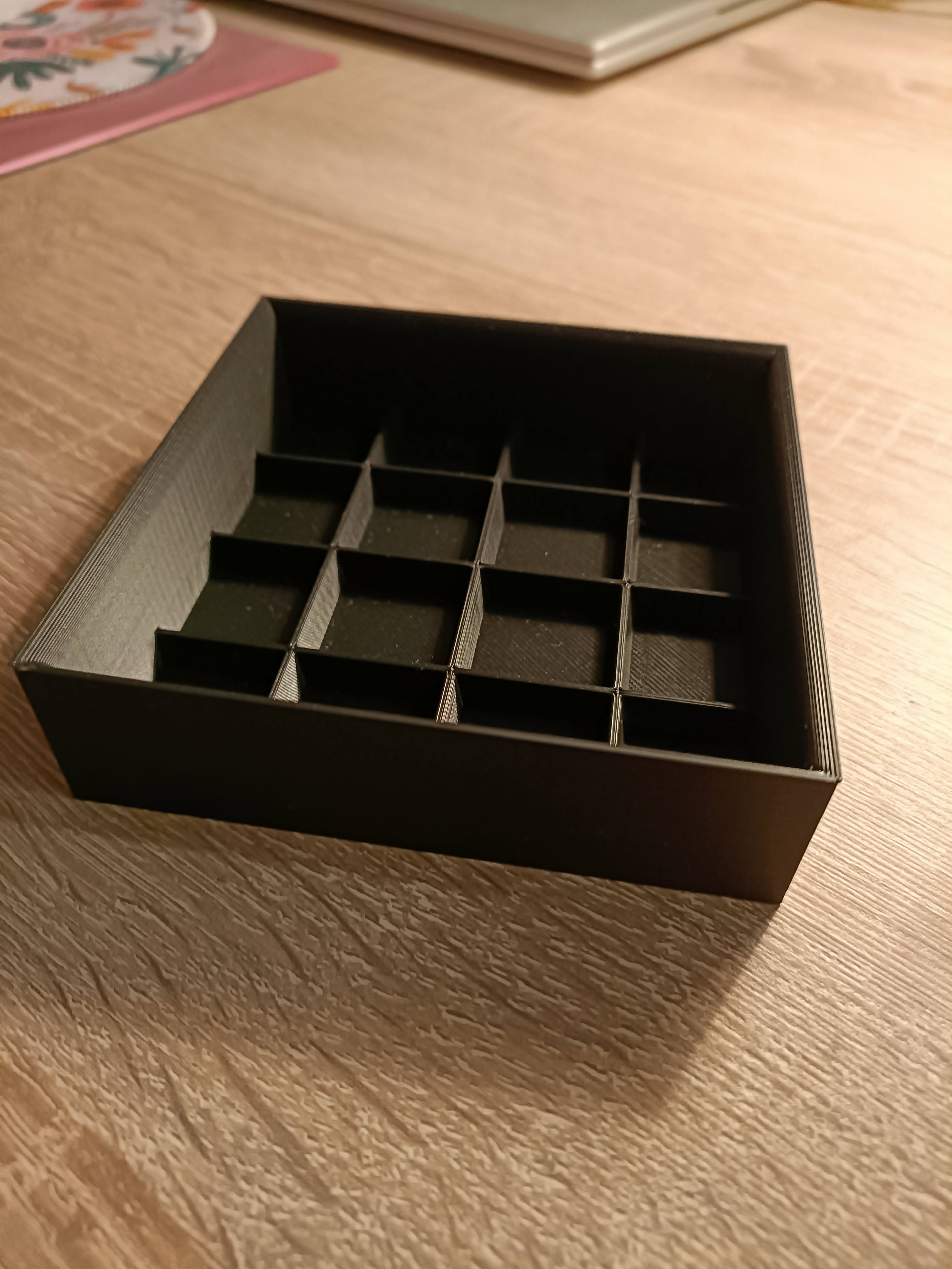 Miniatura 2 do modelo 3D Square Chocolate Mold