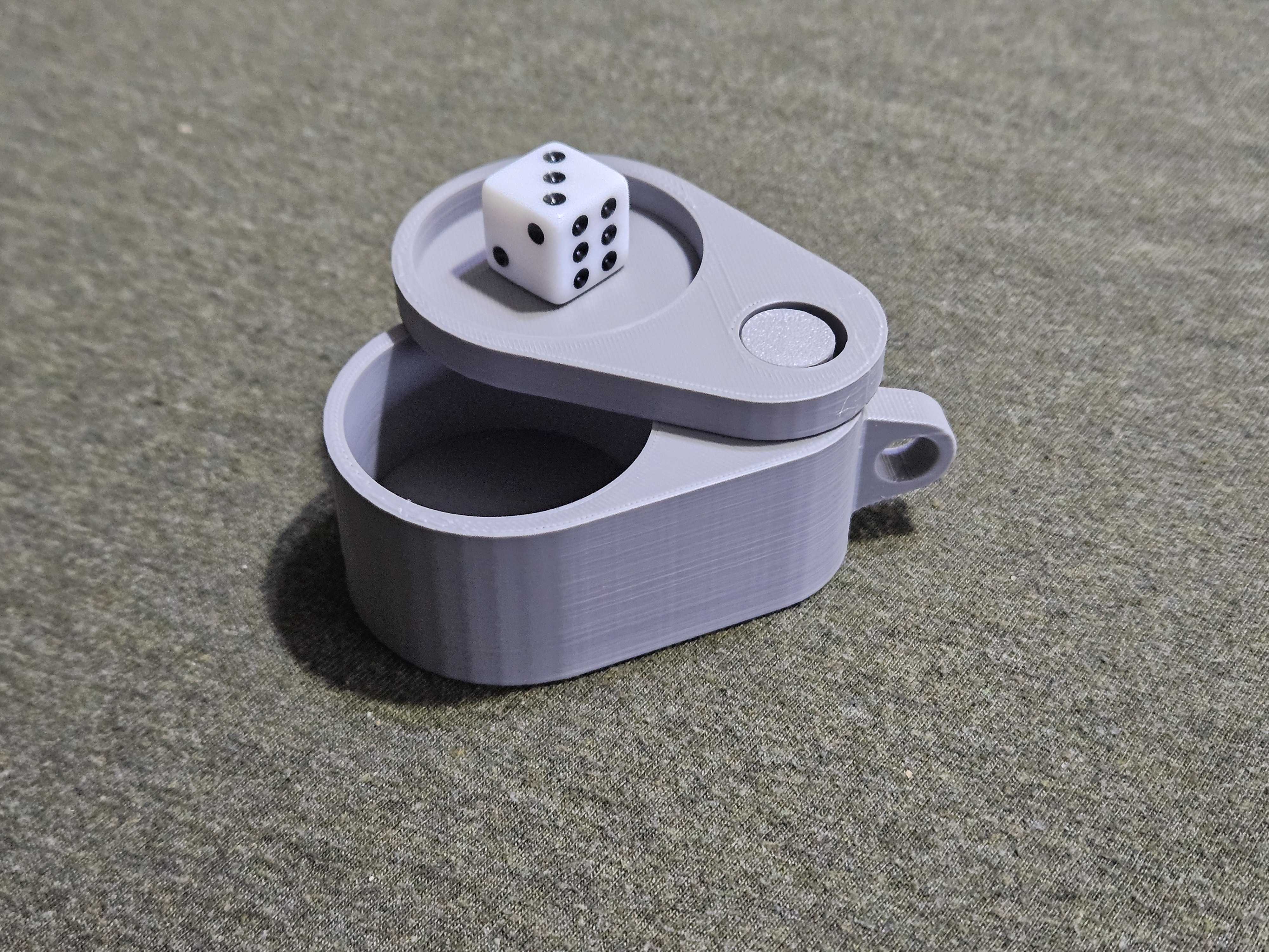 Miniatura 5 do modelo 3D Oval Container keychain
