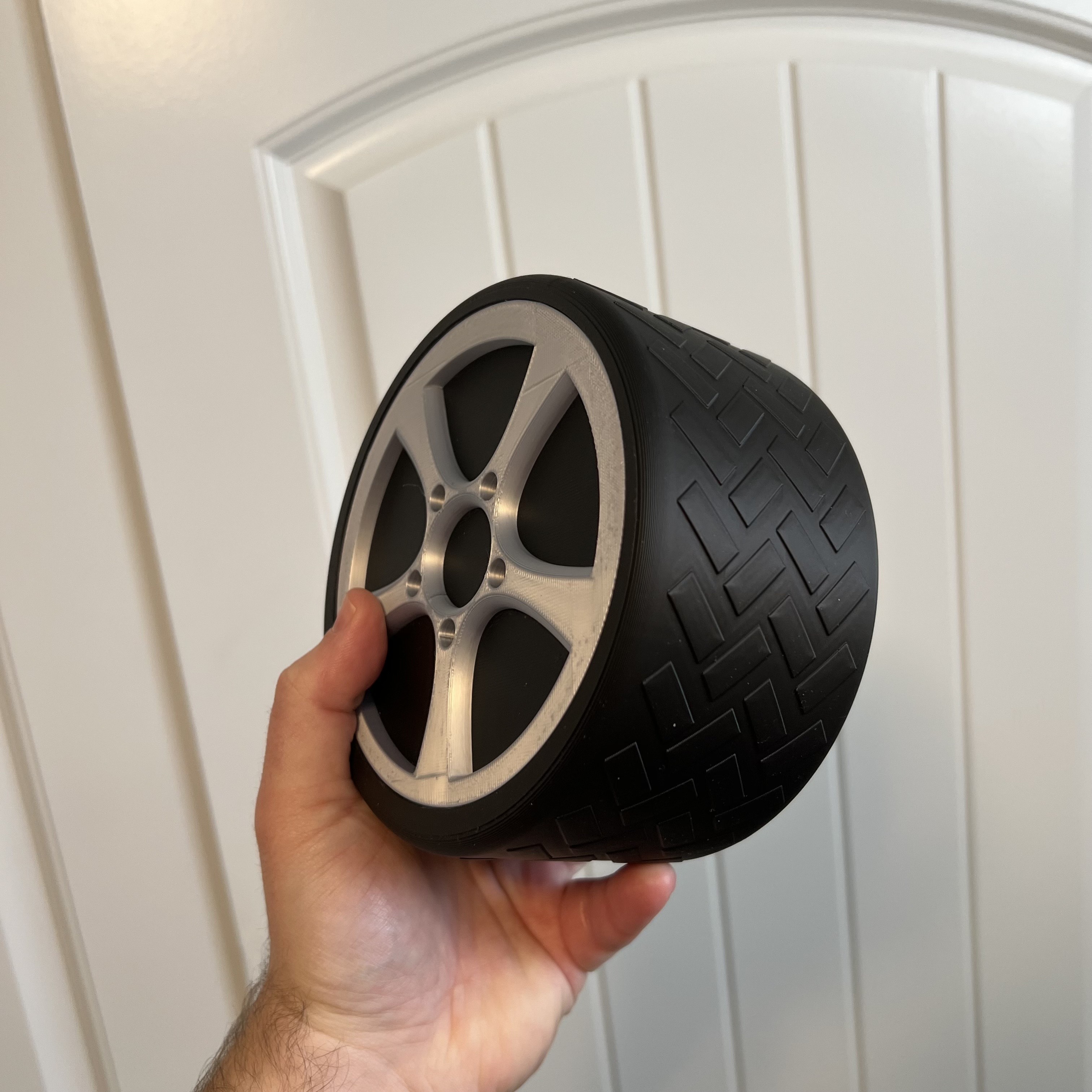MTG Commander Deck Box - Tire Screw on Lid