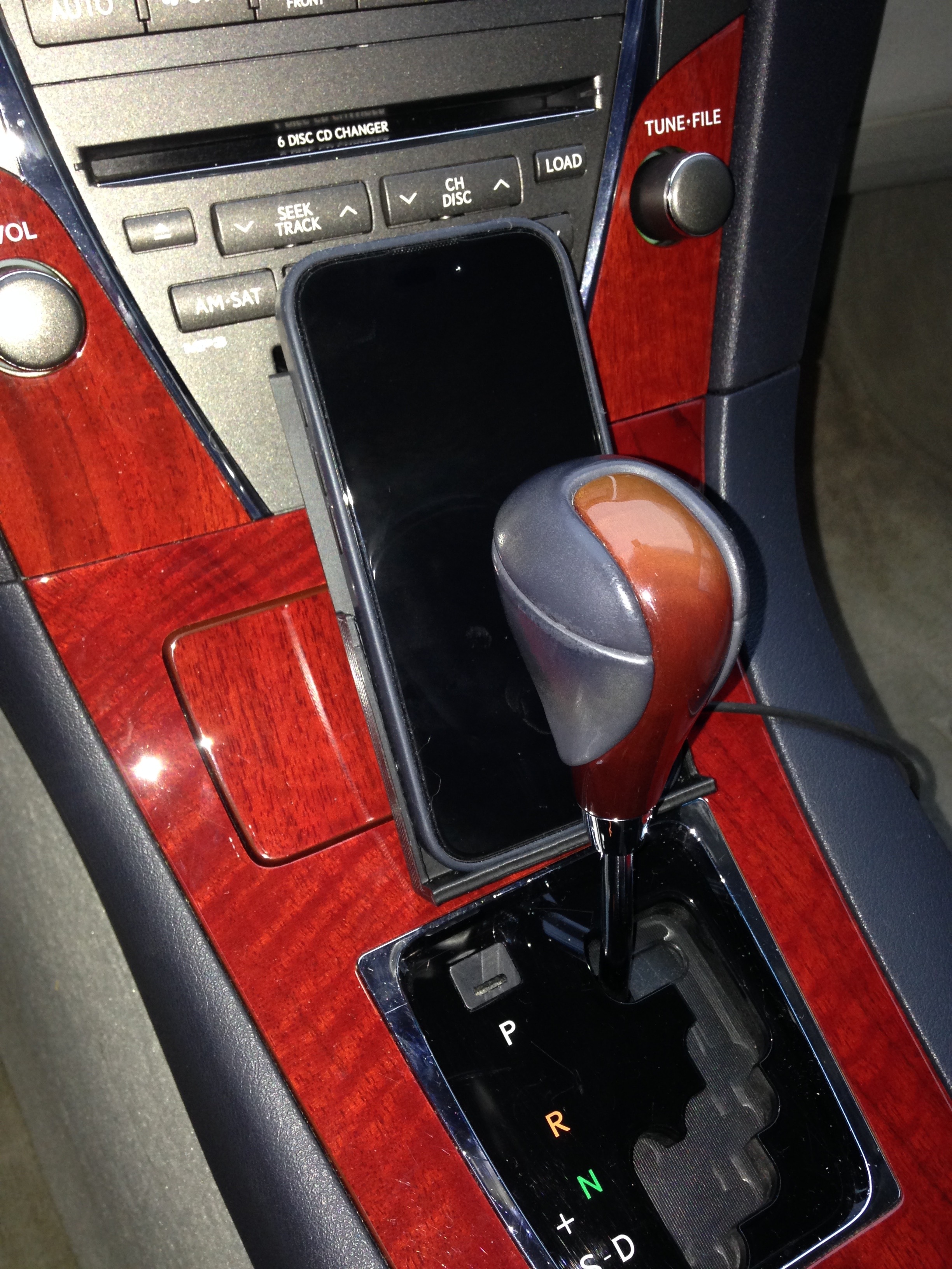 Lexus ES350 5th Gen Cassette iPhone Holder