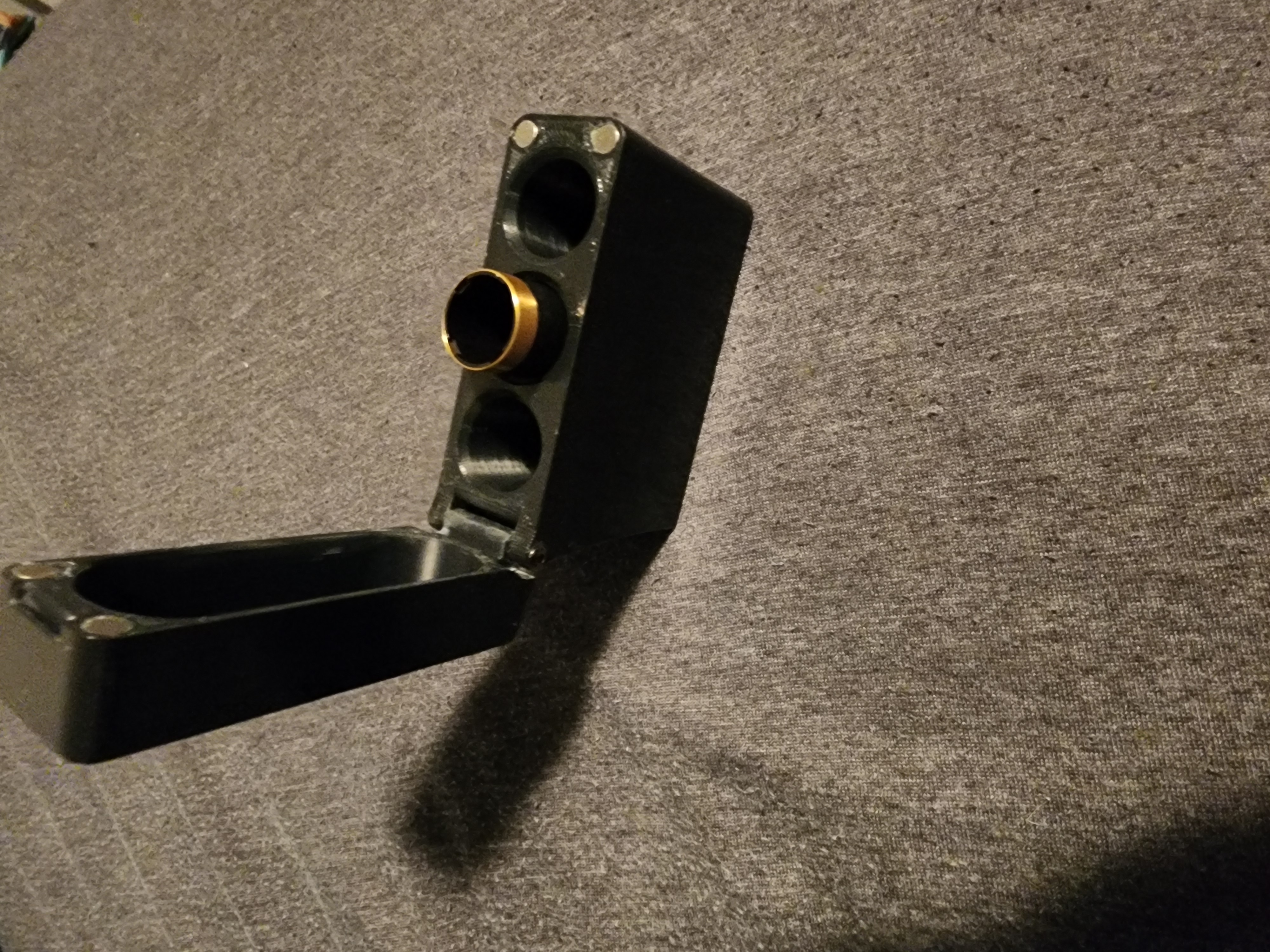 choke tube holder