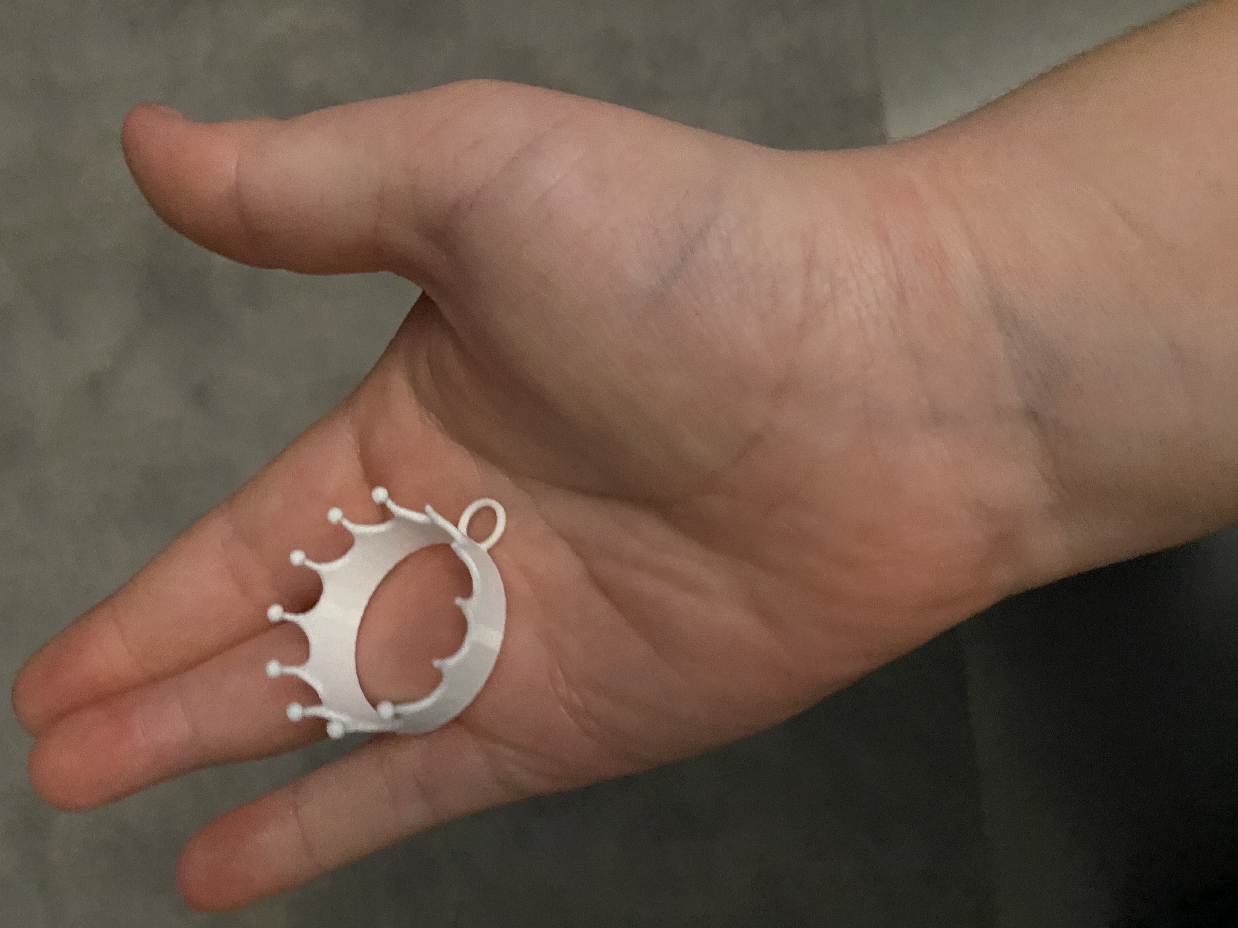 Crown key chain — thumbnail 2