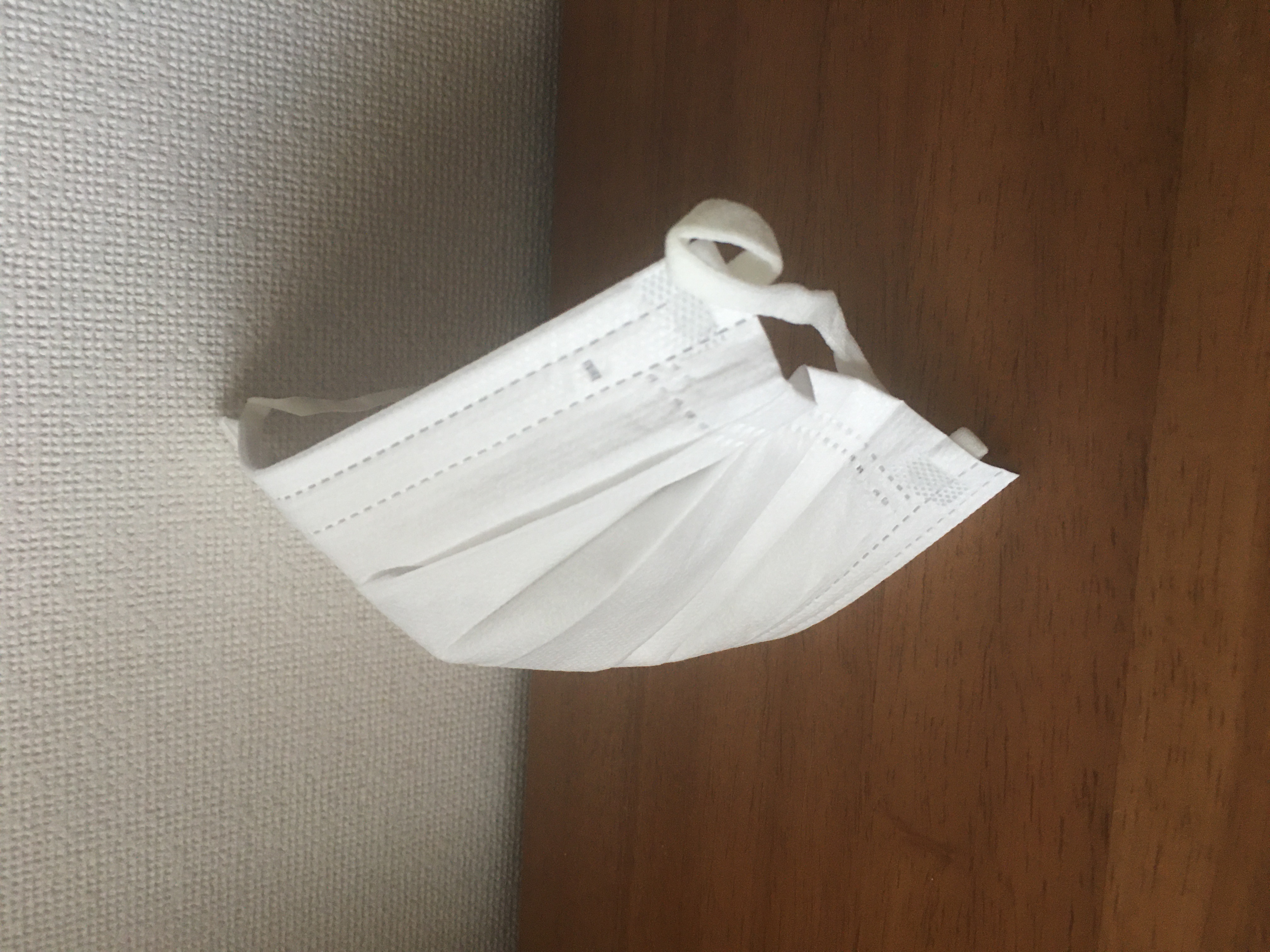 Spacer for non woven masks