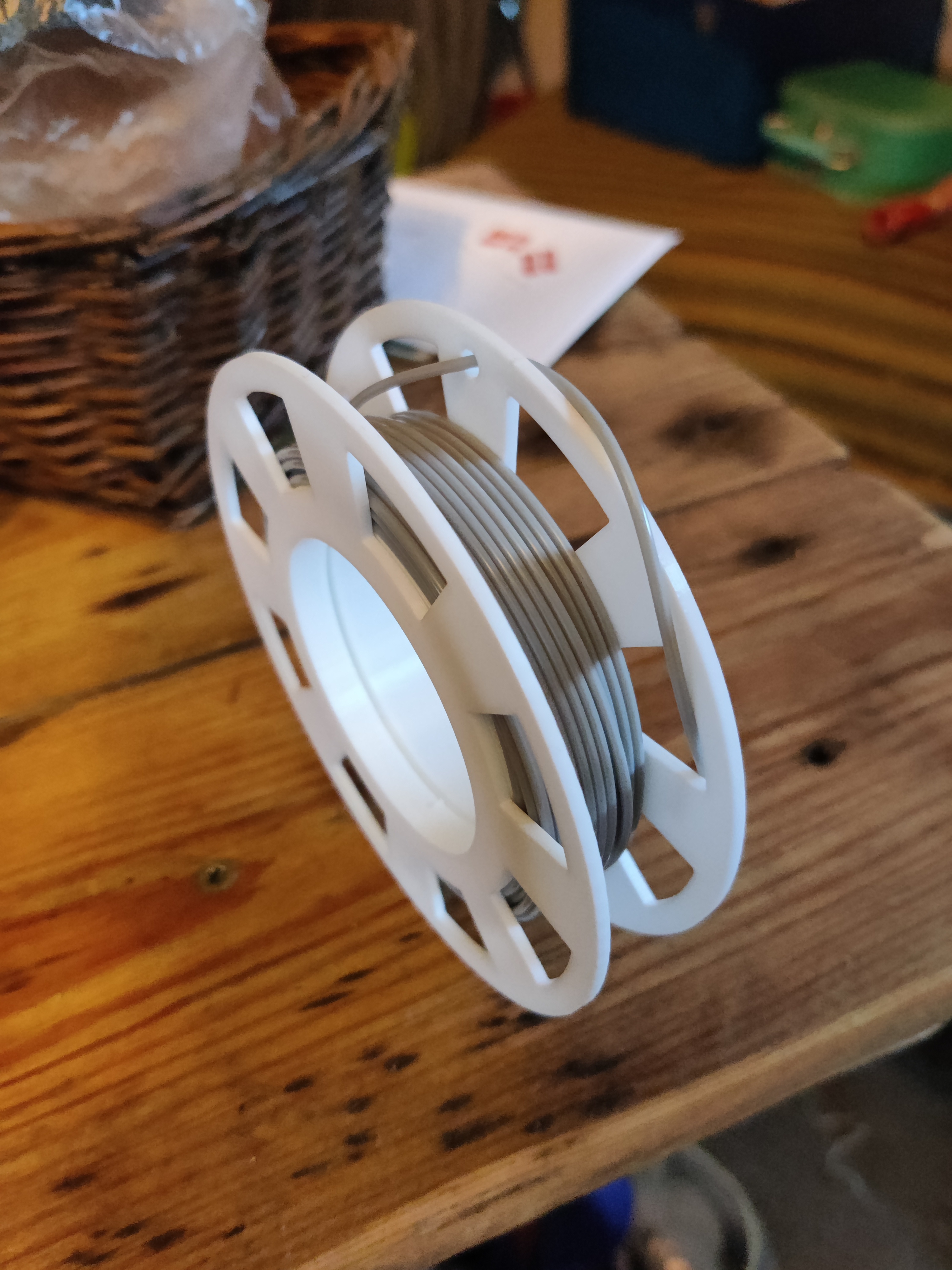 Filament sample spool with locking features — miniatura 4