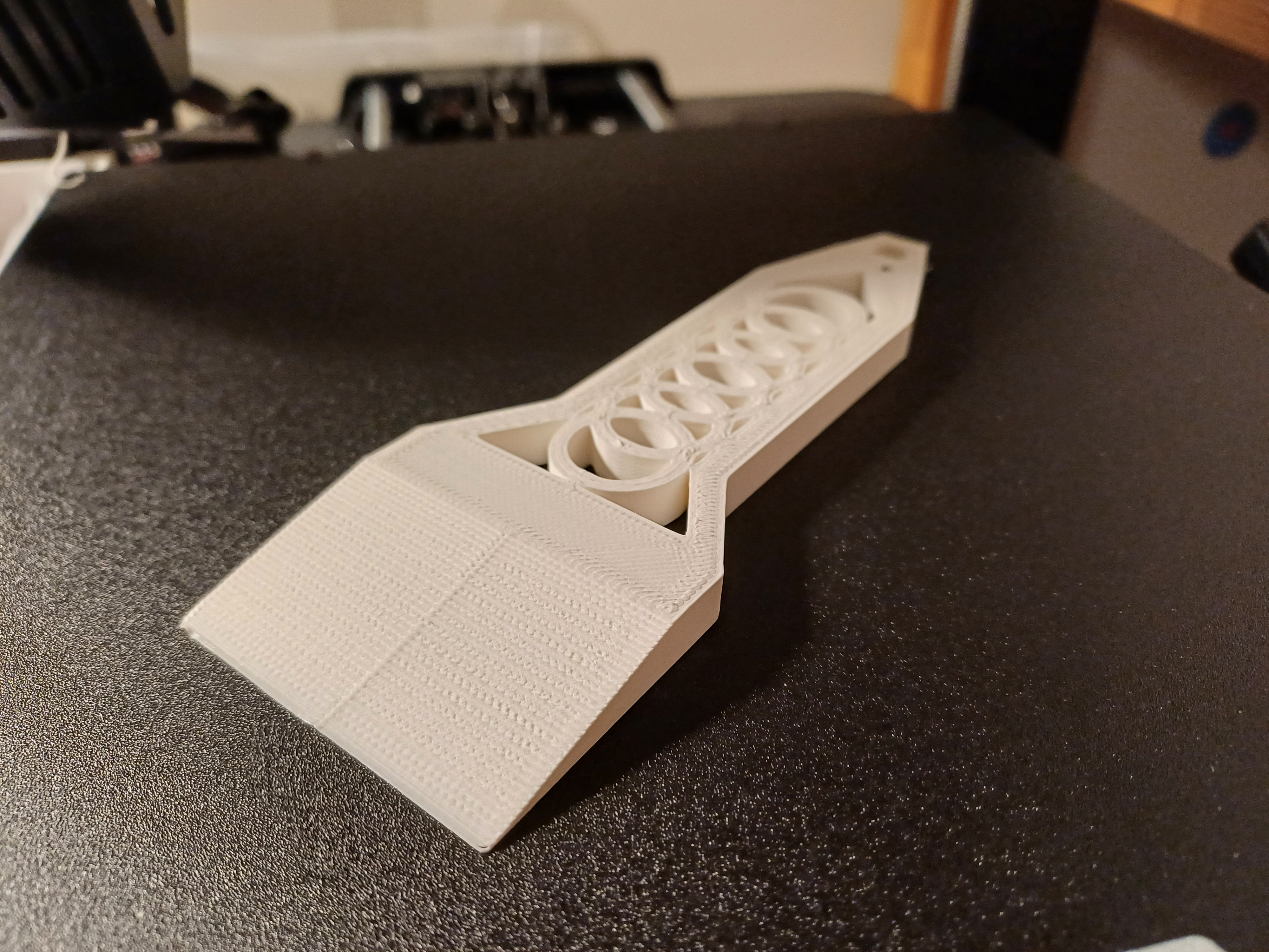 Simple bed scraper
