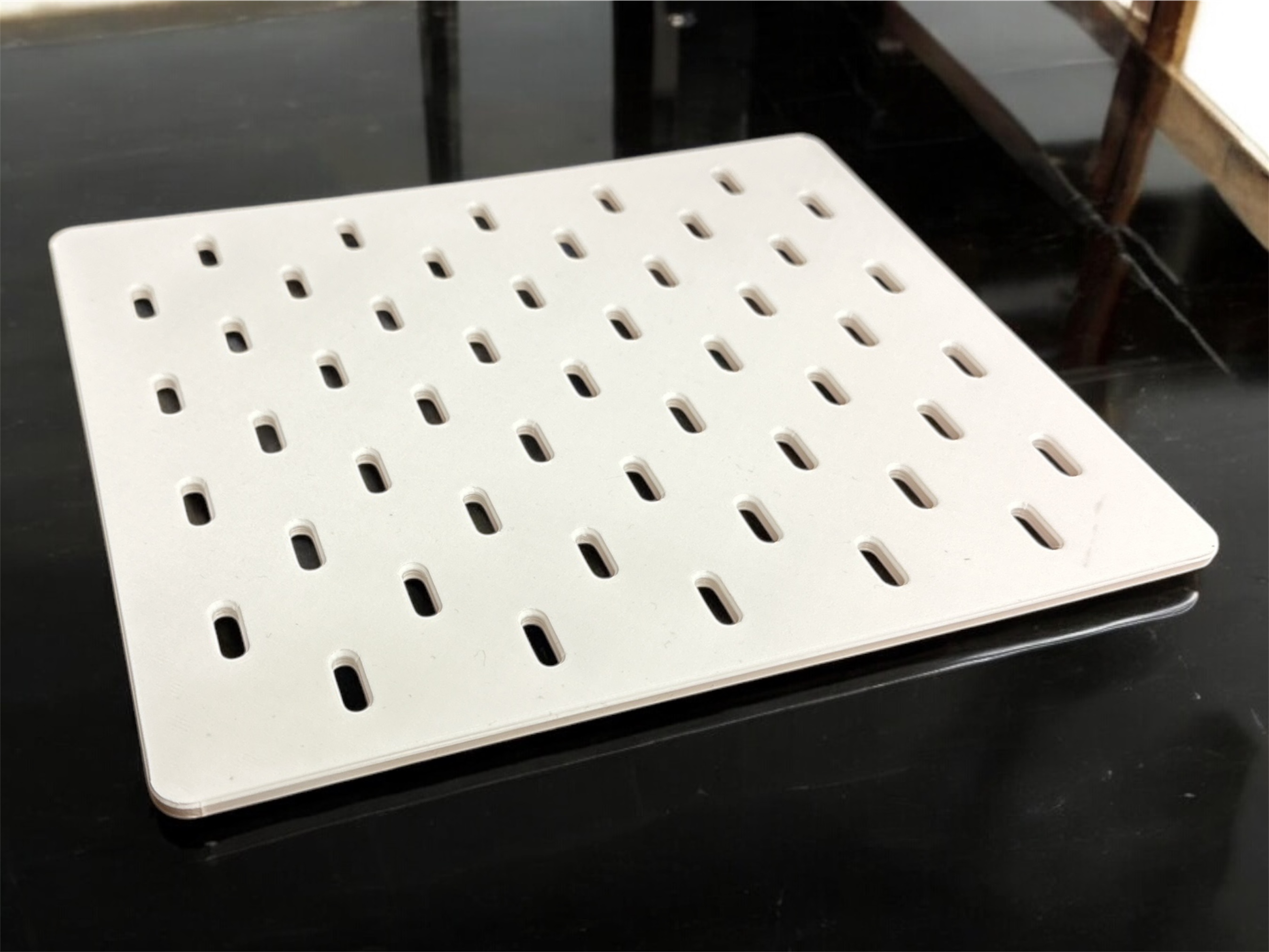 IKEA SKADIS PEGBOARD 240X200X5