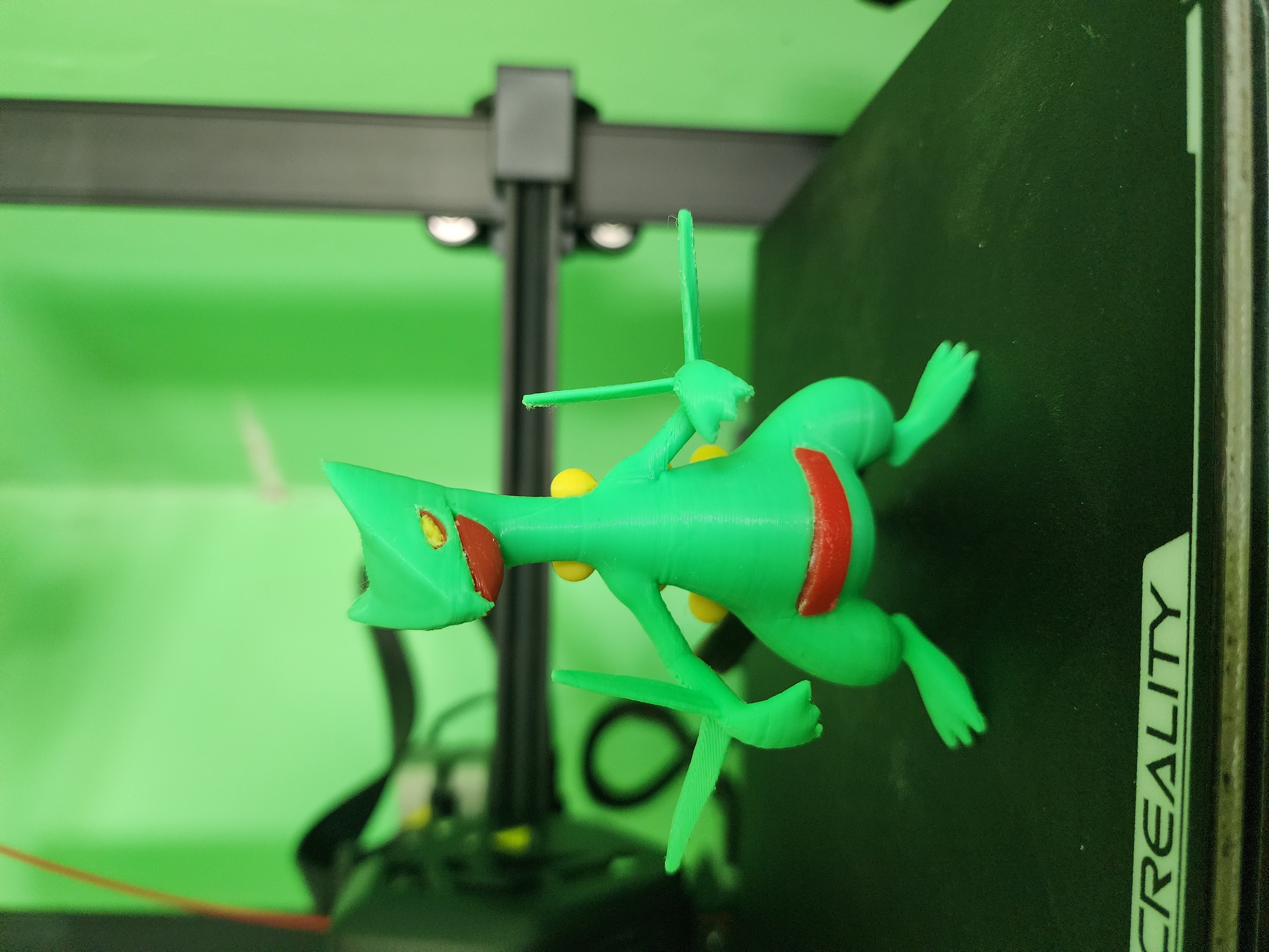 Pokemon_Sceptile_Multipartes