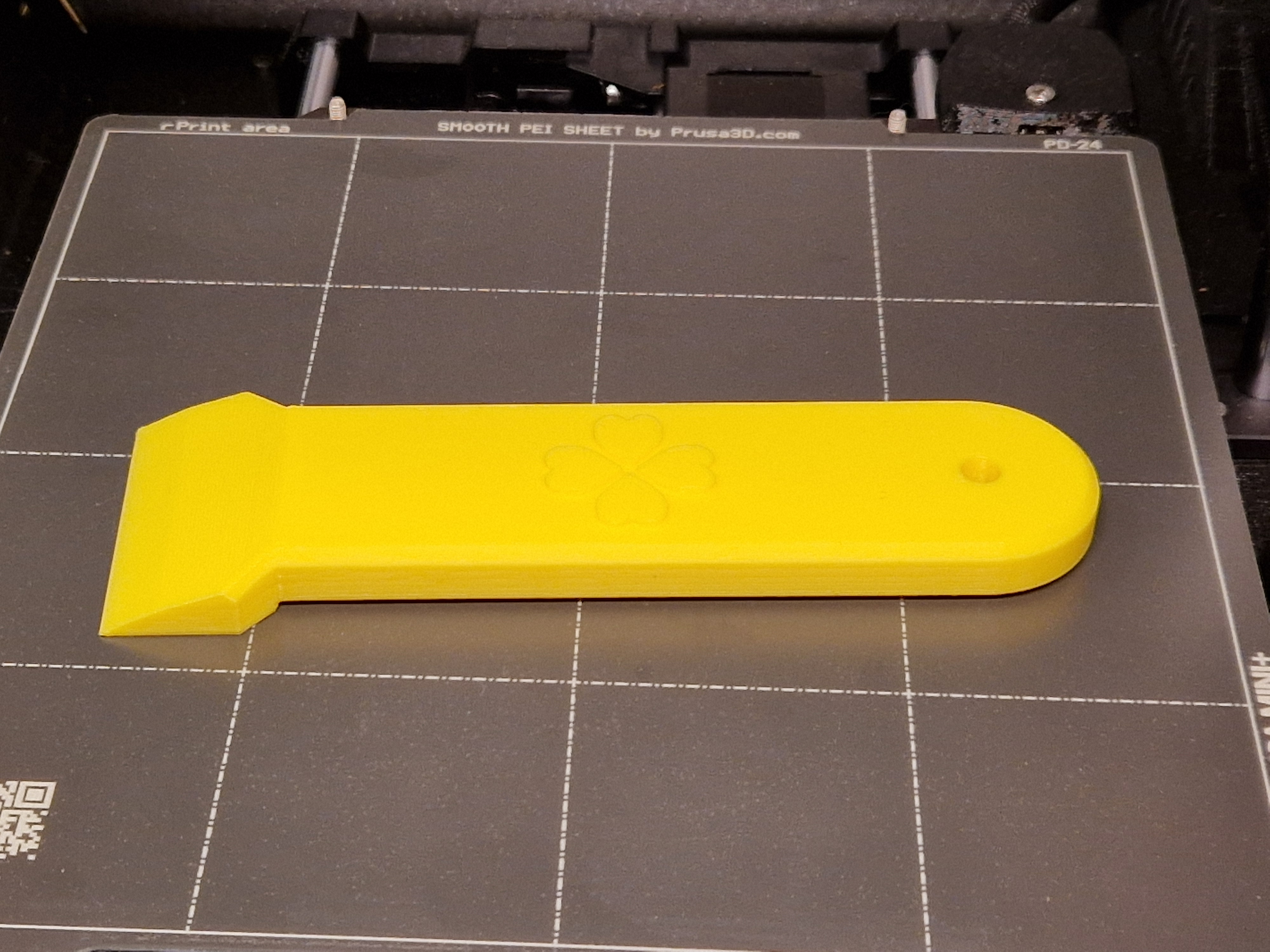 Print bed scraper