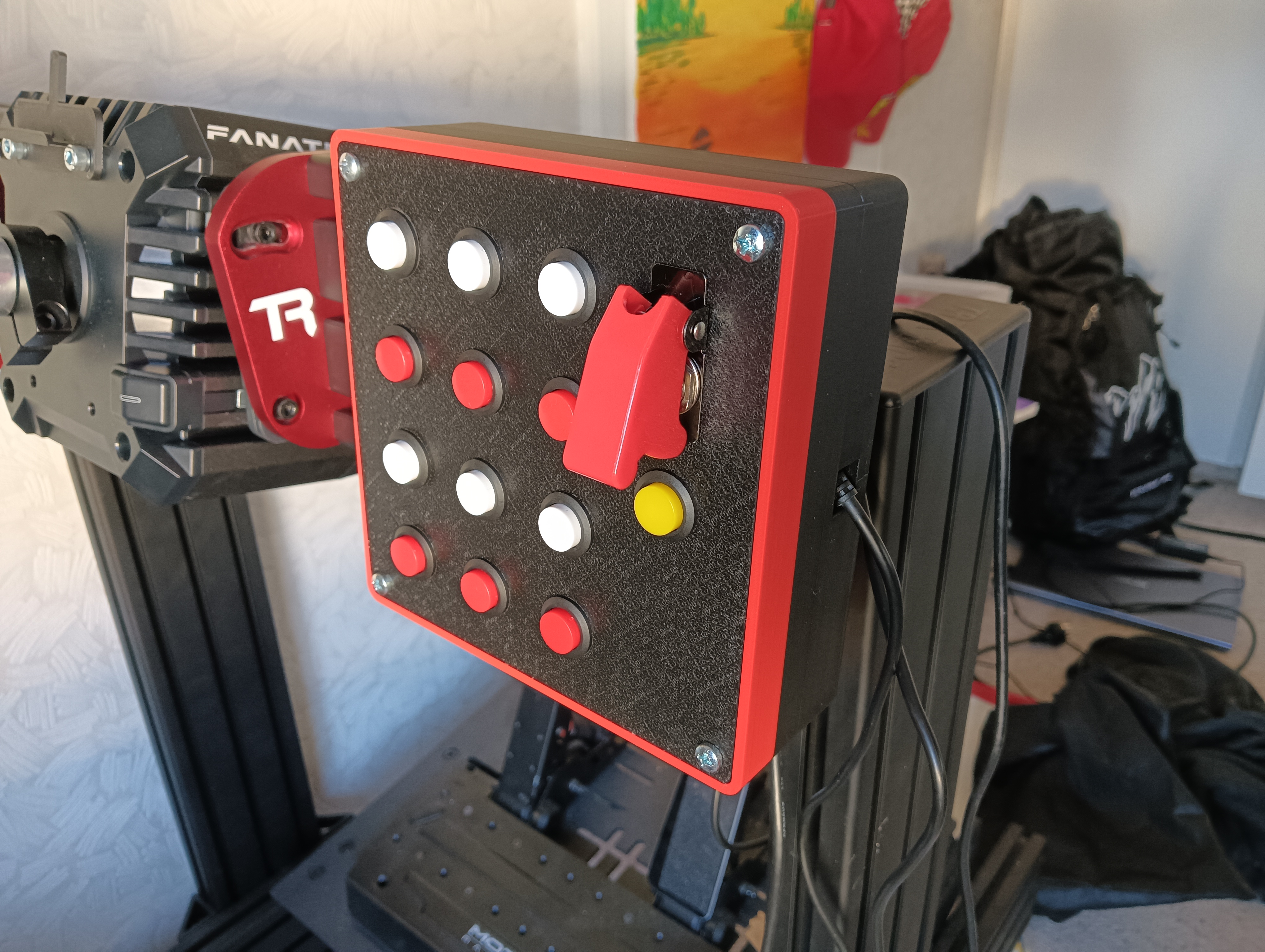 Simple Vesa Compatible Sim Button Box - Remix