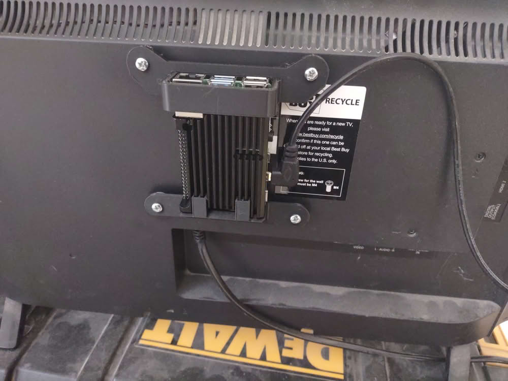 100mm Vesa mount for Raspberry Pi with Armor case
