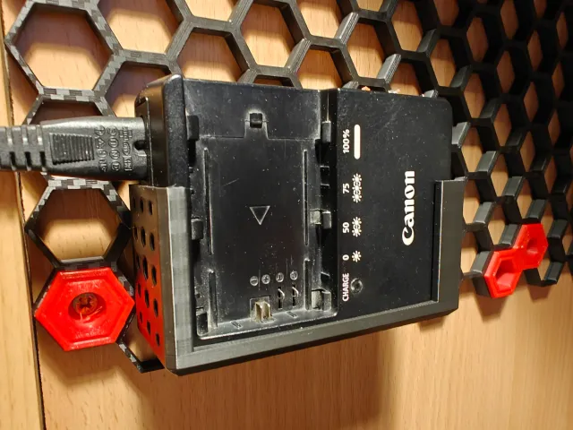 LC-E6 Mount for Honeycomb Storage Wall