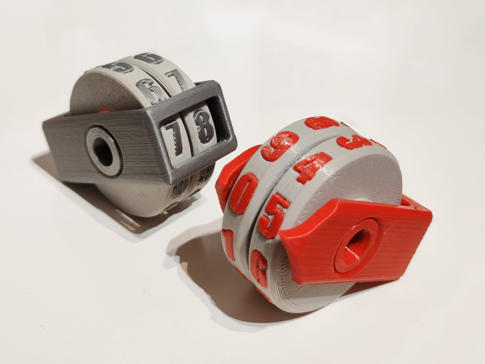 Miniatura 2 do modelo 3D Point Counter / D100 dice