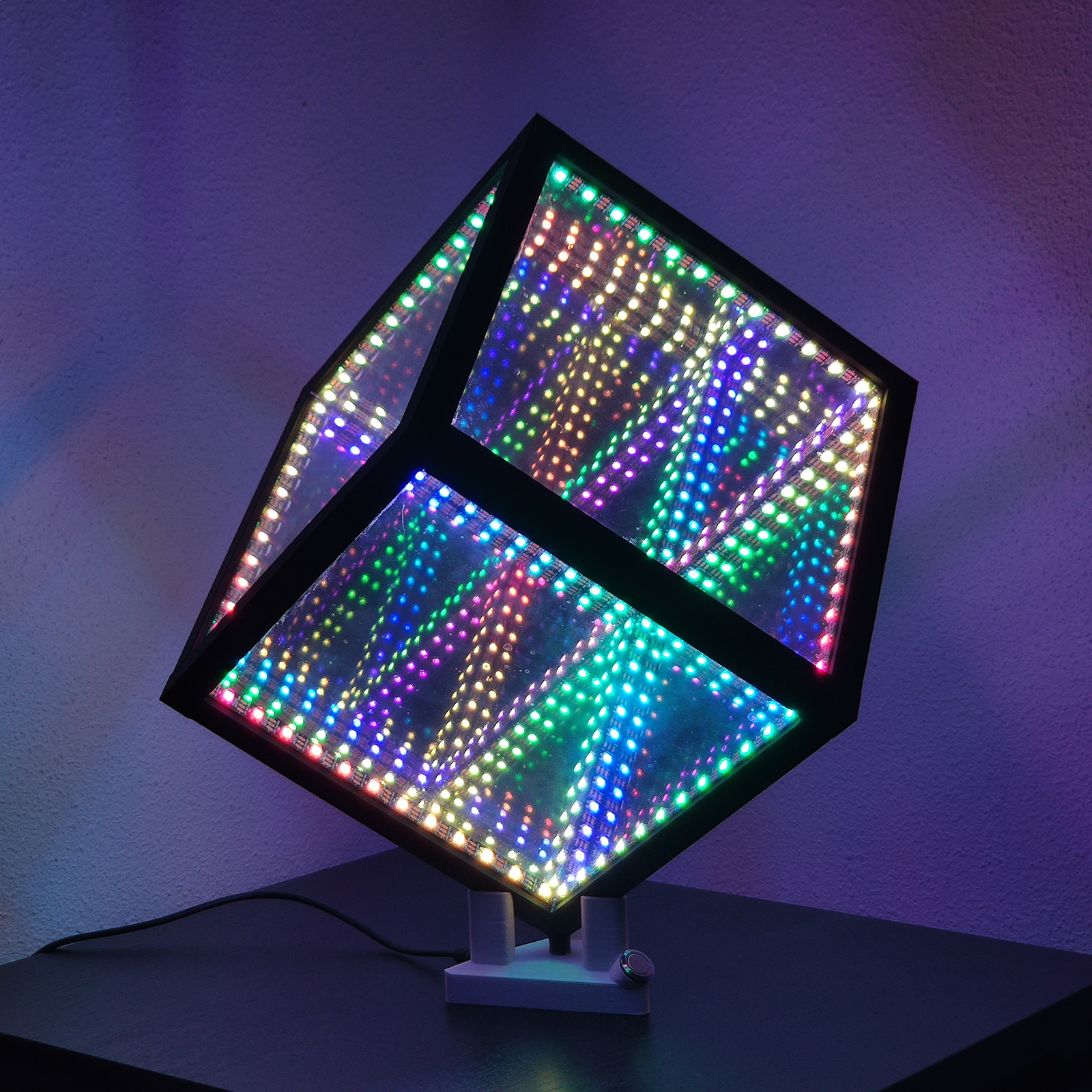 HyperCube light