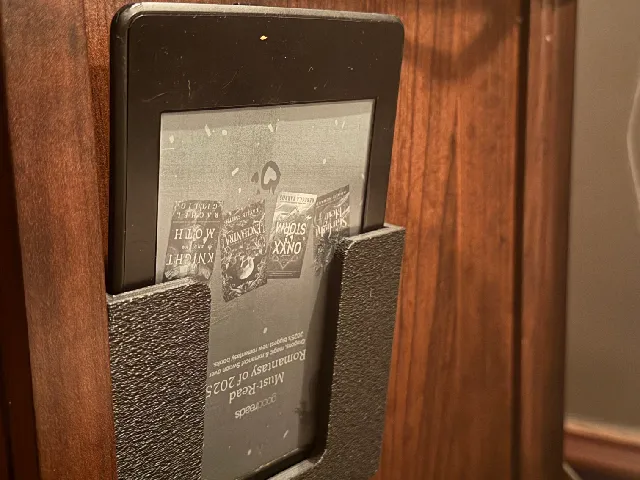 Kindle Wall/Cabinet/Bedside Table Storage