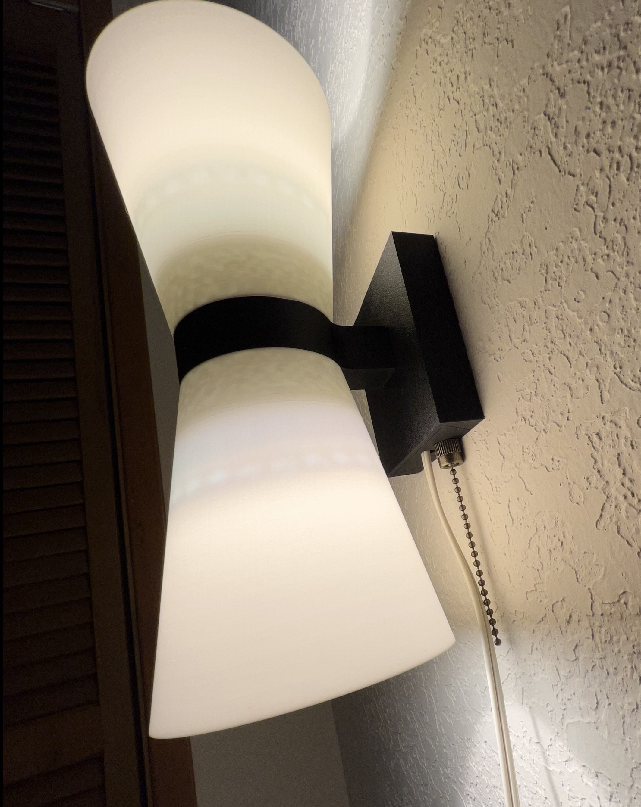 Bedside Wall Lamps - Hotel Style