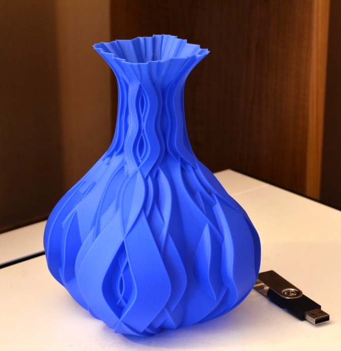 Vase 893b