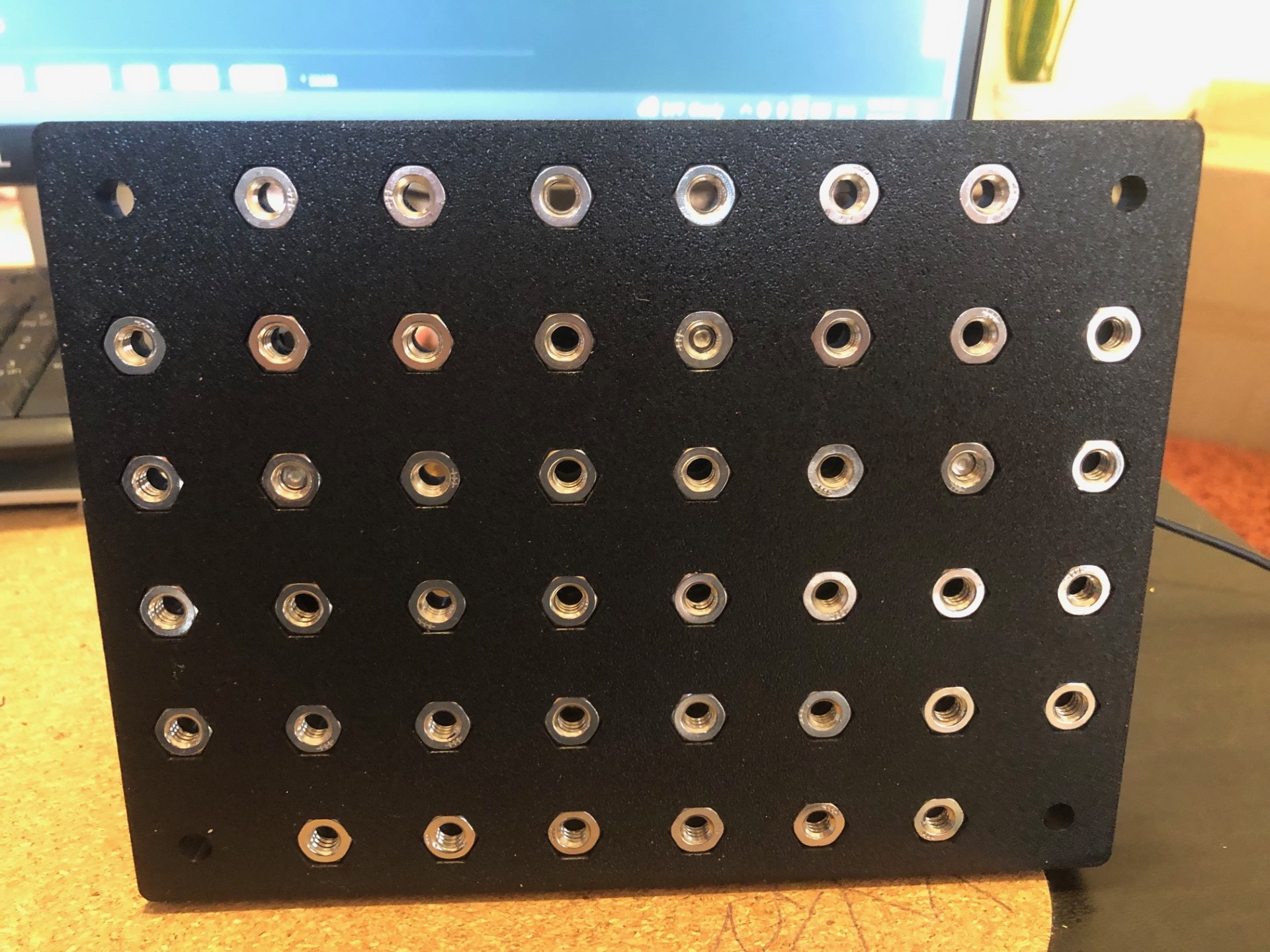 optical breadboard (imperial) — miniatura 2